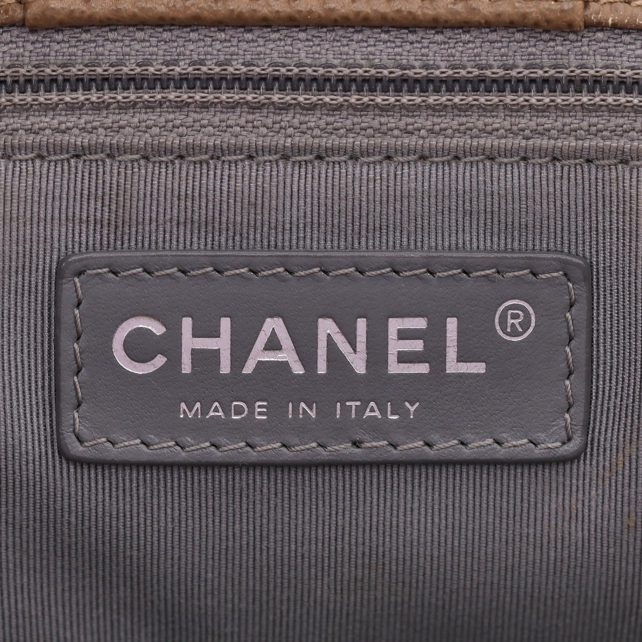 Chanel Leather Cerf Tote Bag 4