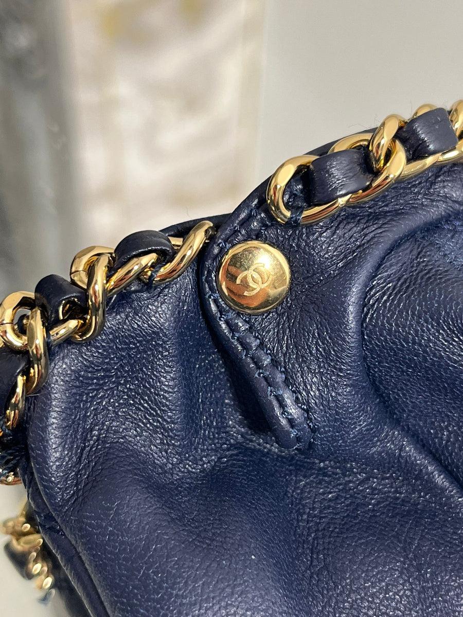 Women's Chanel Leather & Chain 'CC' Logo Fingerless Gloves