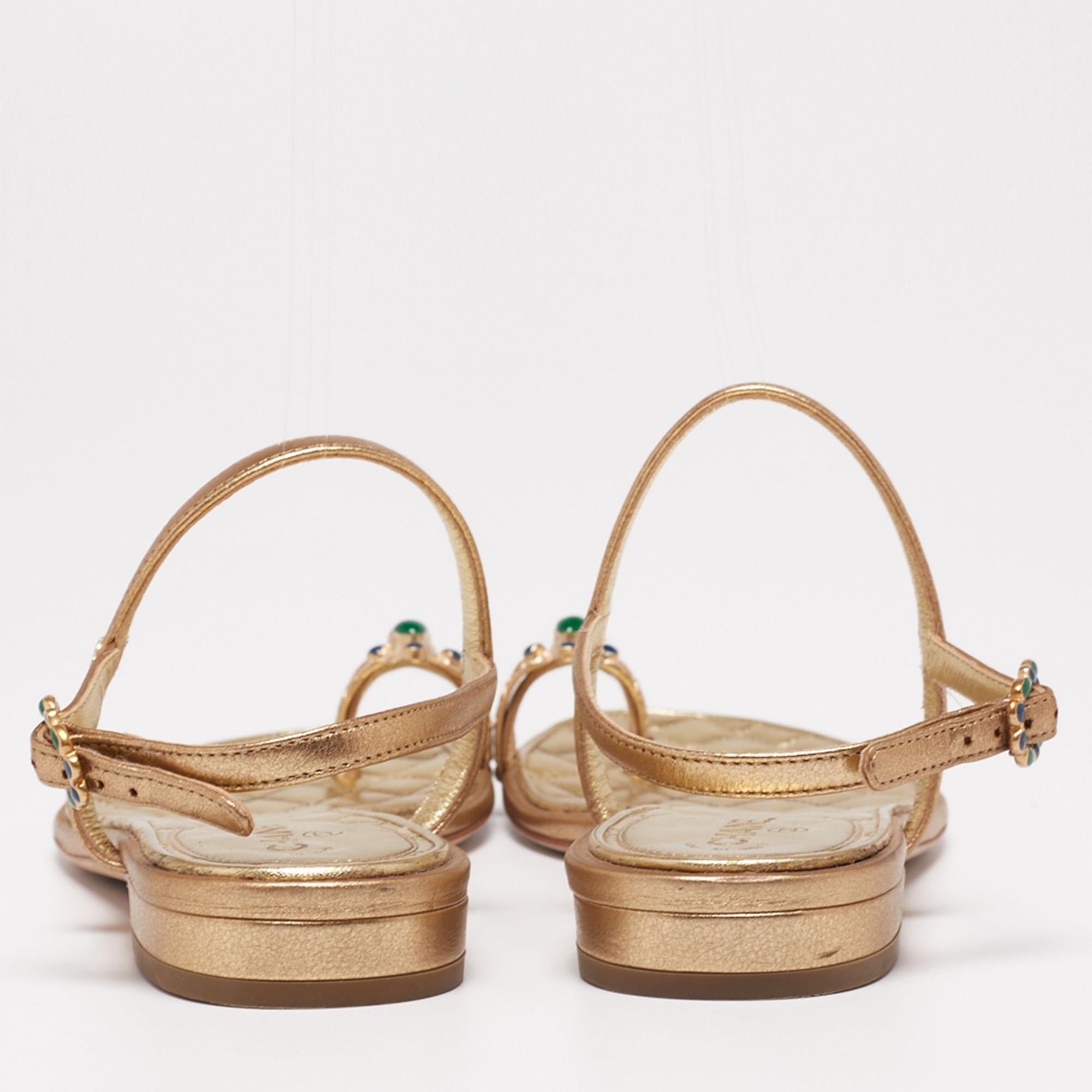 Women's Chanel Leather Enamel Embellished Toe Ring Ankle Strap Flat Sandals Size 37.5