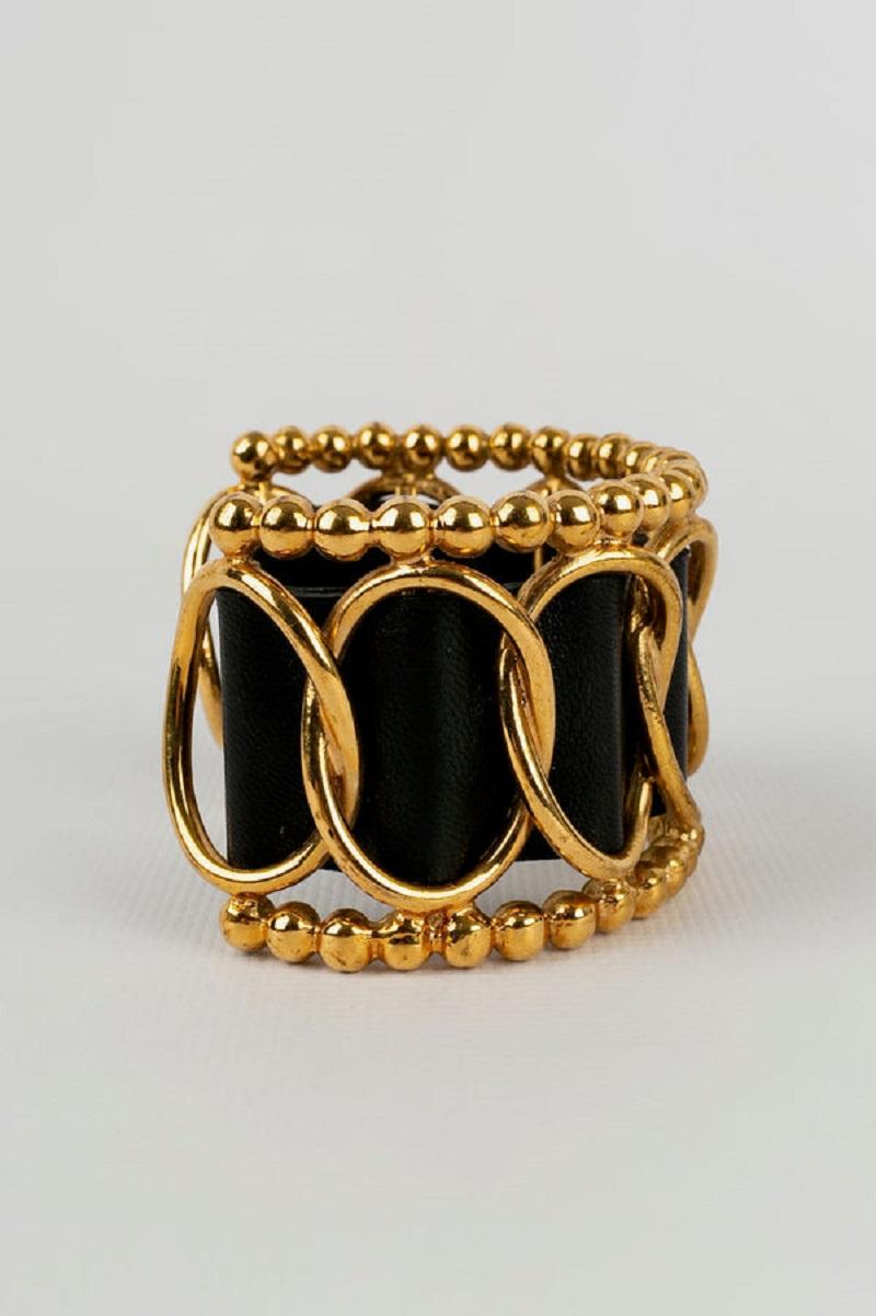 Women's Chanel Leather & Gold Bracelet, 1990s For Sale