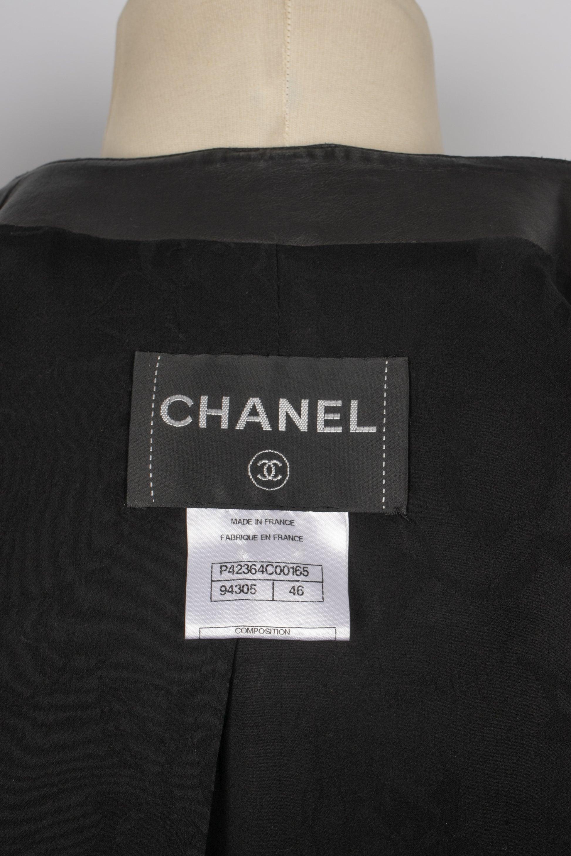 Chanel Leather Jacket in Black Calfskin and Silk Lining For Sale 5