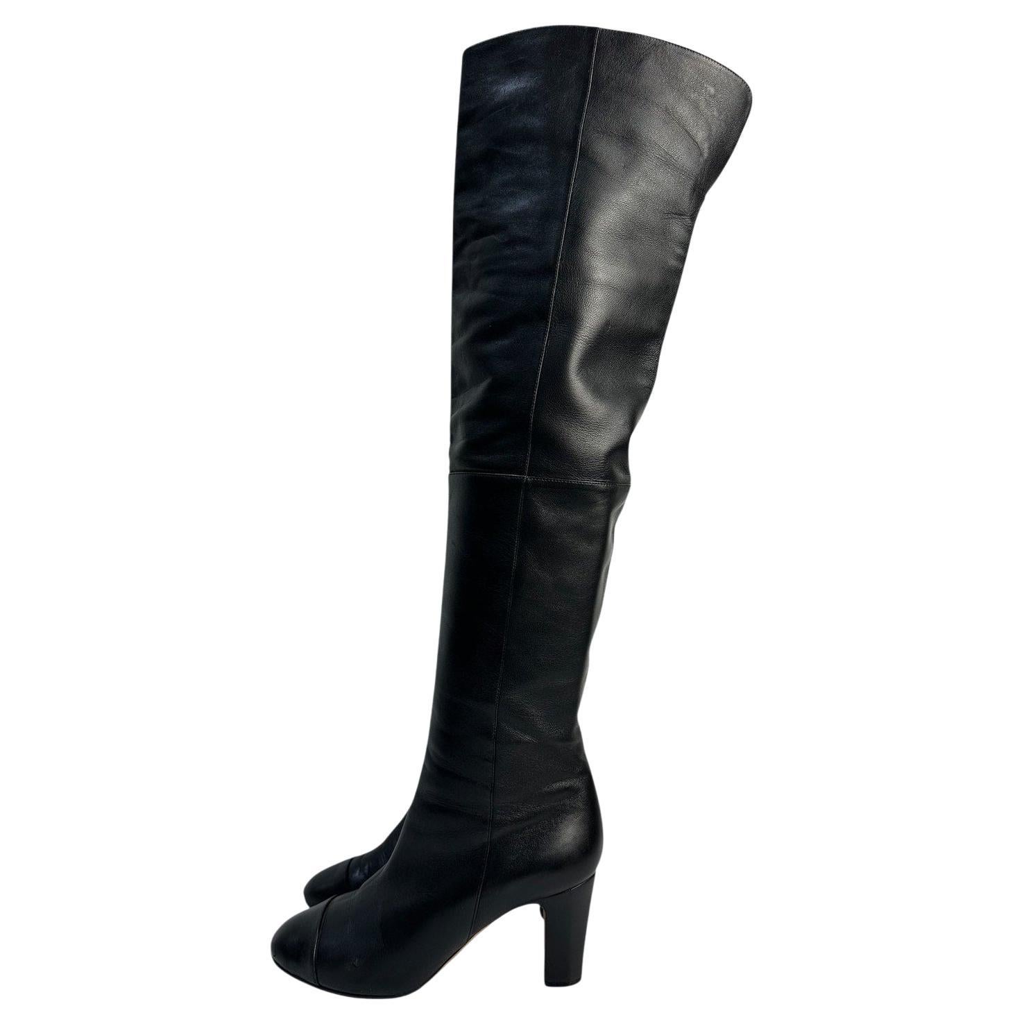 Chanel Stivali con tacco sopra il ginocchio in pelle Sz.38