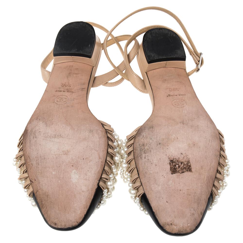 chanel pearl flat sandals