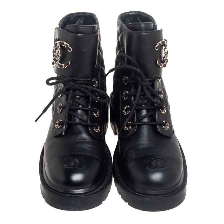Chanel Women's Chain CC Cap Toe Lace Up Combat Boots Quilted Leather  Neutral 2395231