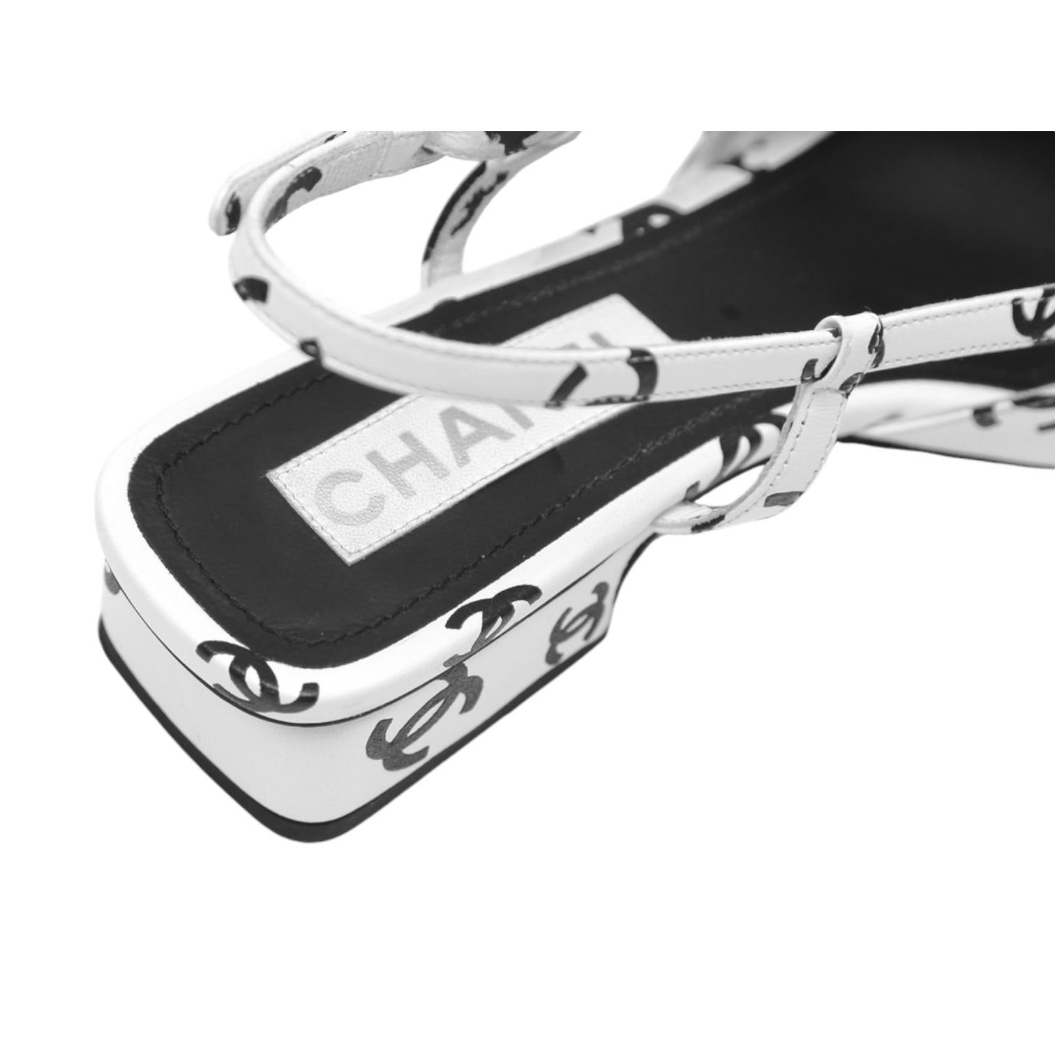 CHANEL White Leather Sandals Black CC LOGO Slingbacks Heels Silver HW Sz 38 2022 For Sale 5