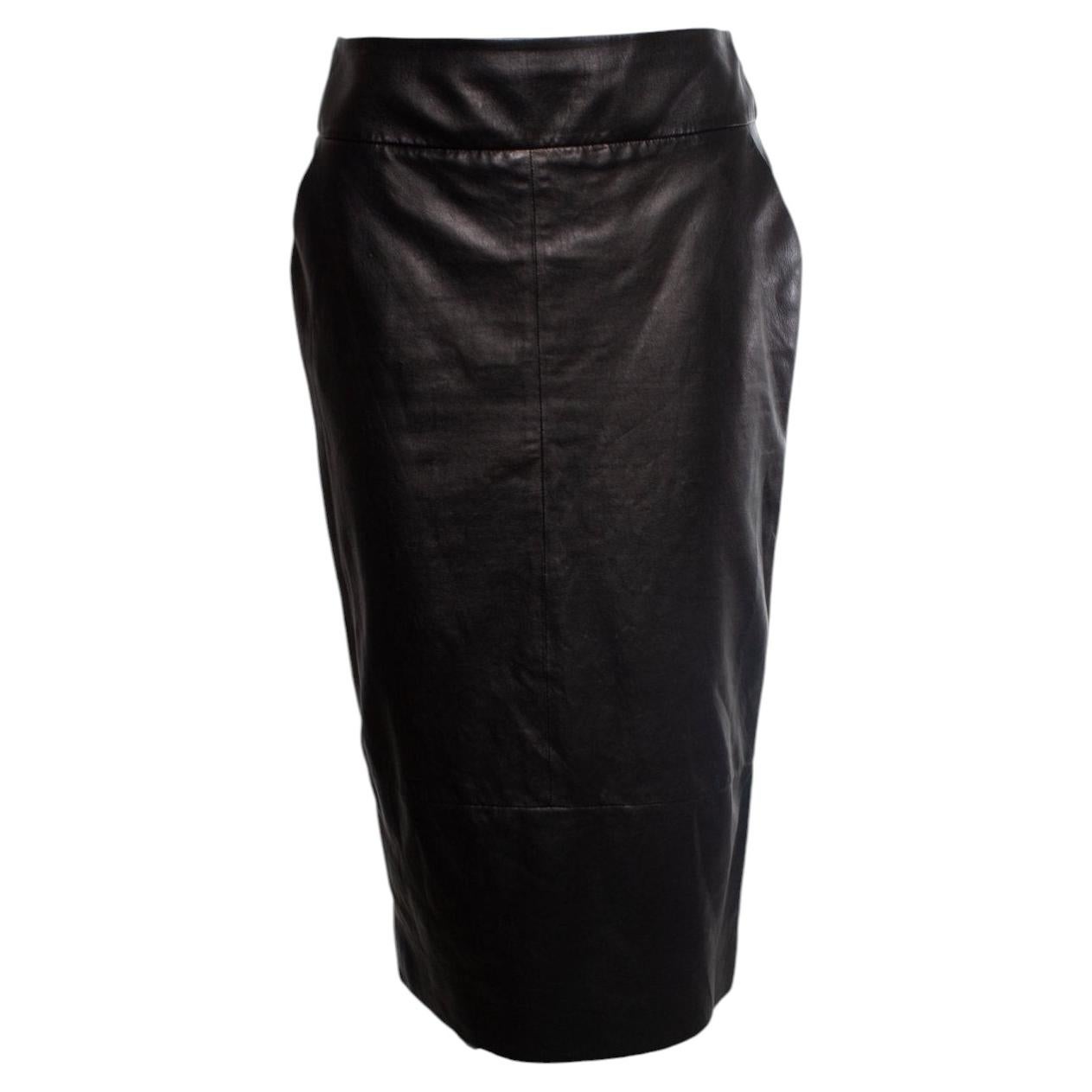 Chanel, Leather skirt with slit