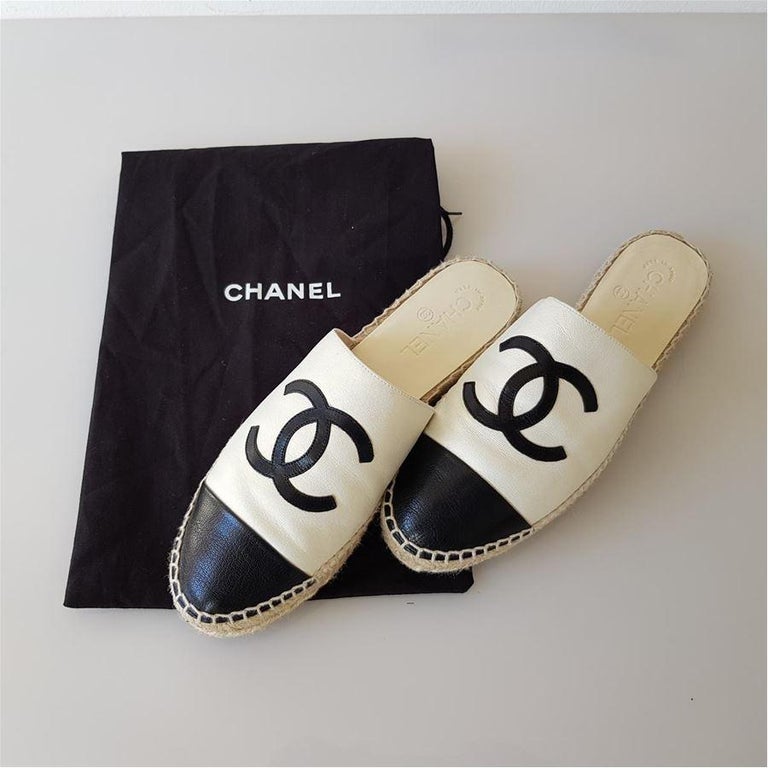 Chanel Leather Slipper 40 at 1stDibs | chanel slipper