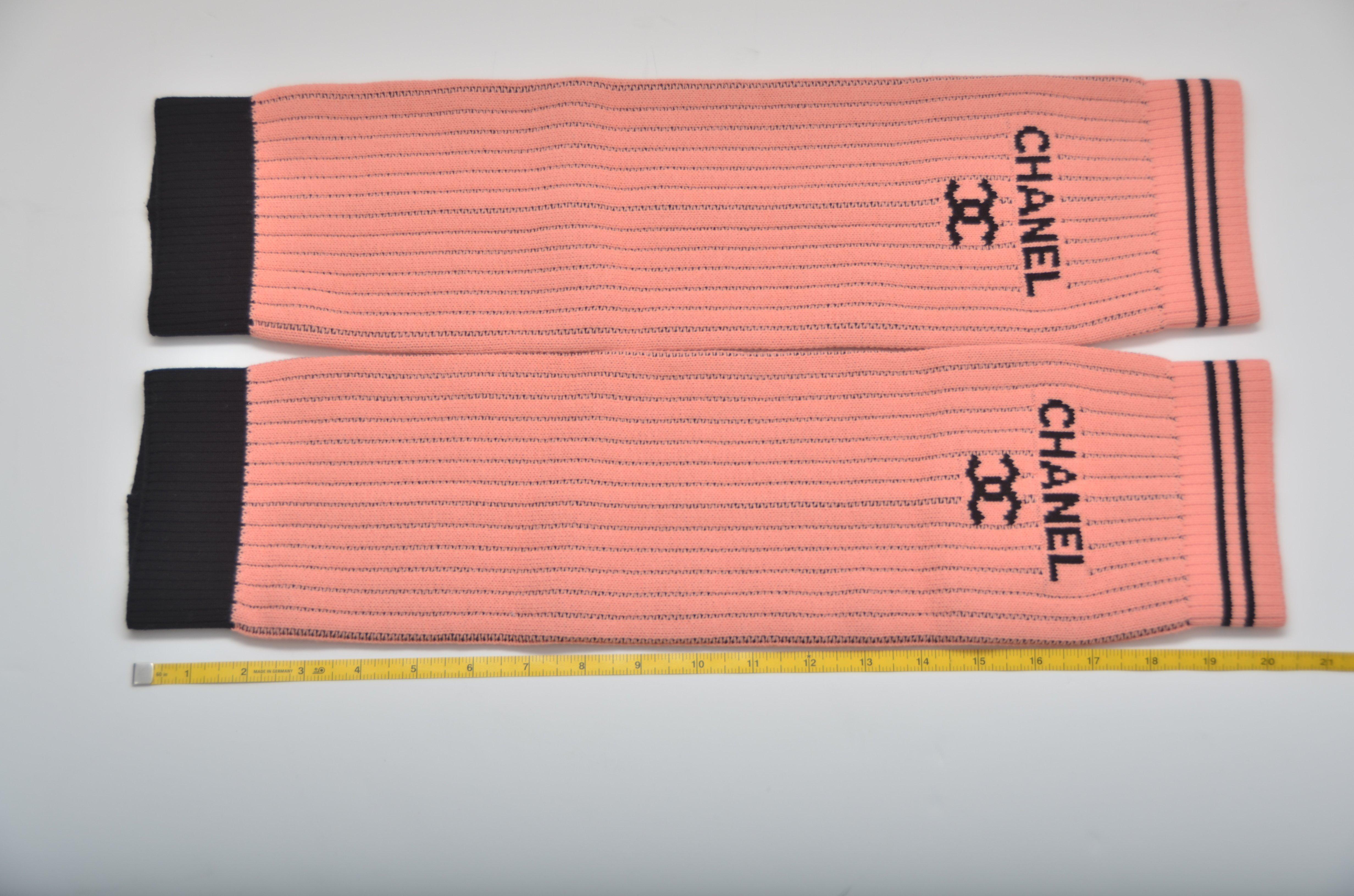 Chanel Leg Warmers Gaiters Coral Pink  NEW  For Sale 2