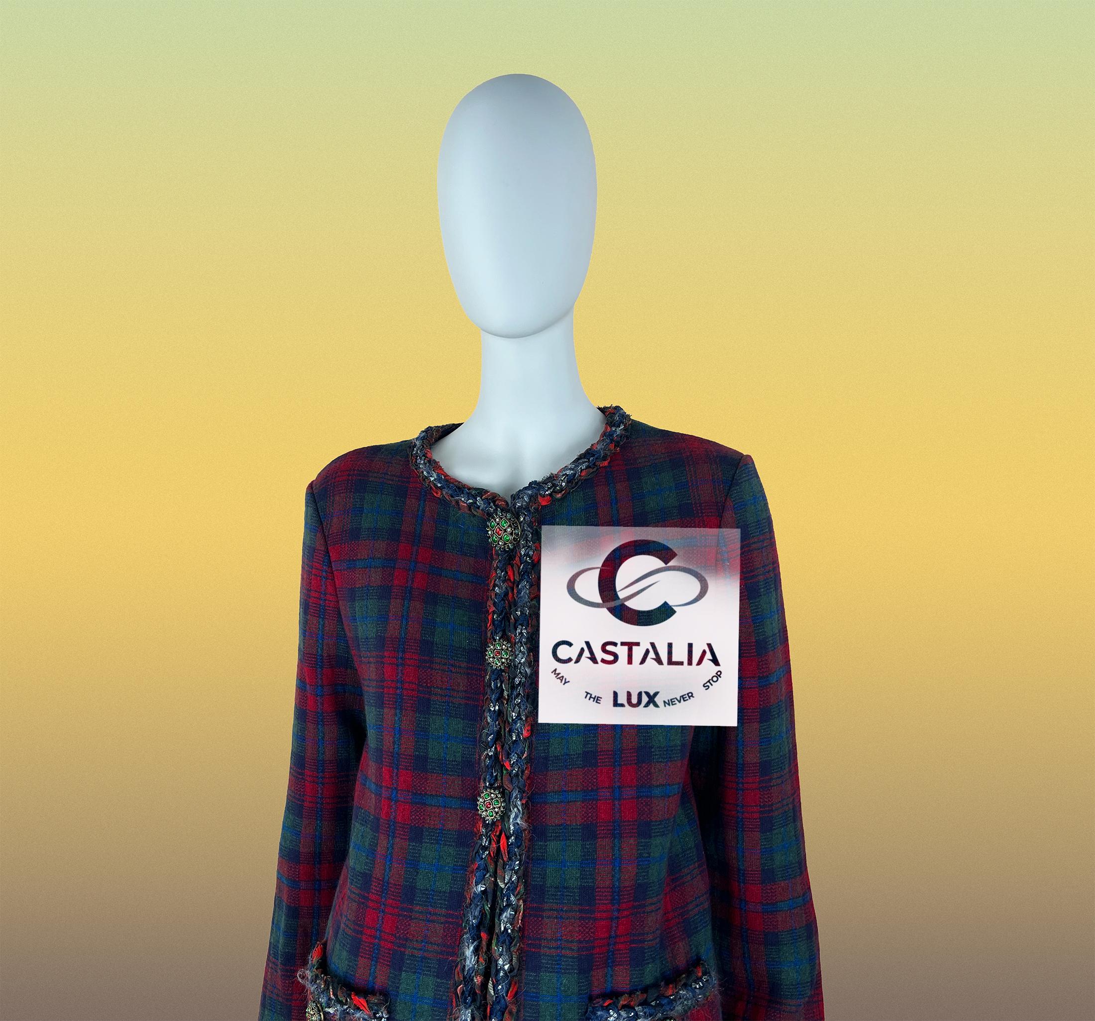 Giacca Chanel Legend Paris / Edinburgh in tartan rosso 34 FR in vendita 6
