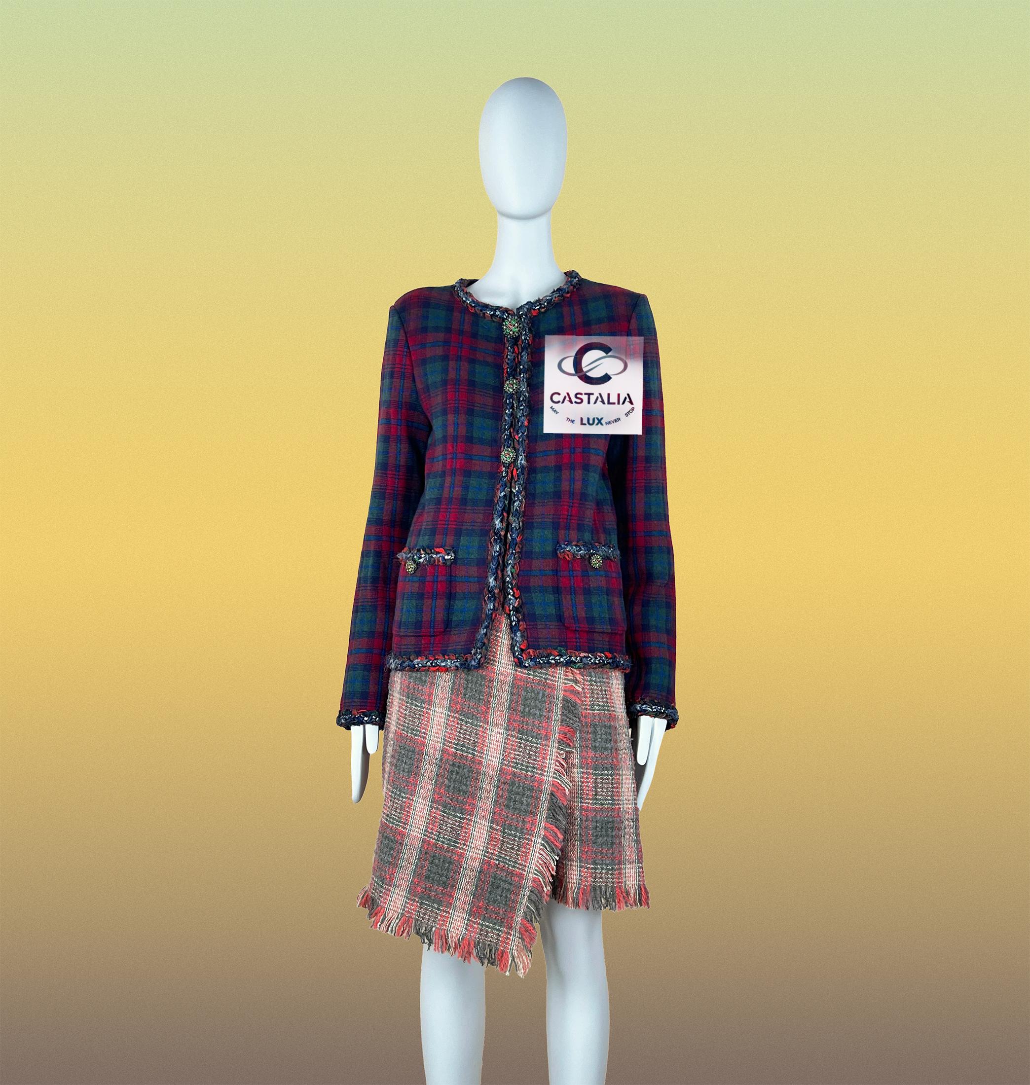 Giacca Chanel Legend Paris / Edinburgh in tartan rosso 34 FR in vendita 3