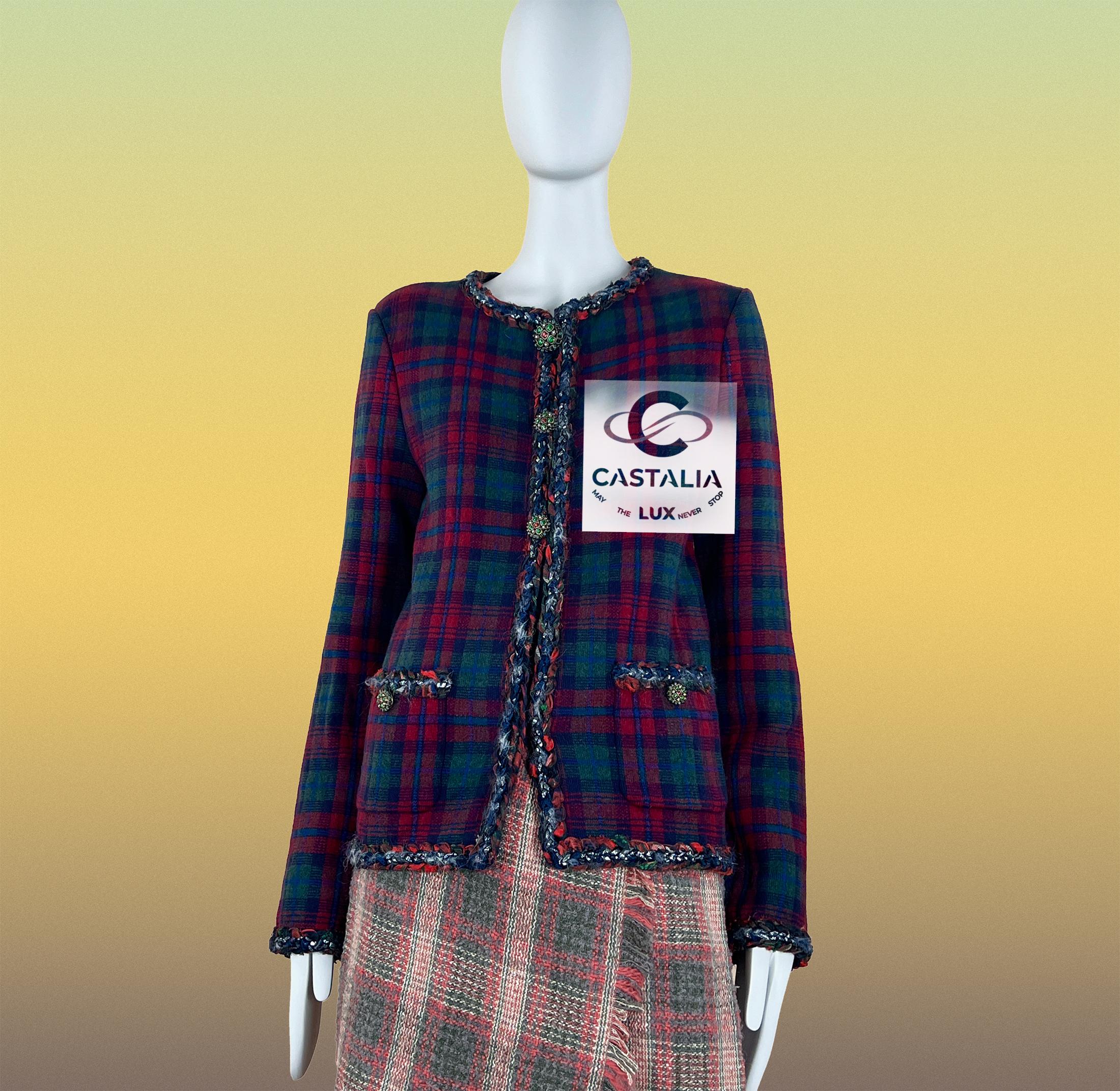Giacca Chanel Legend Paris / Edinburgh in tartan rosso 34 FR in vendita 4