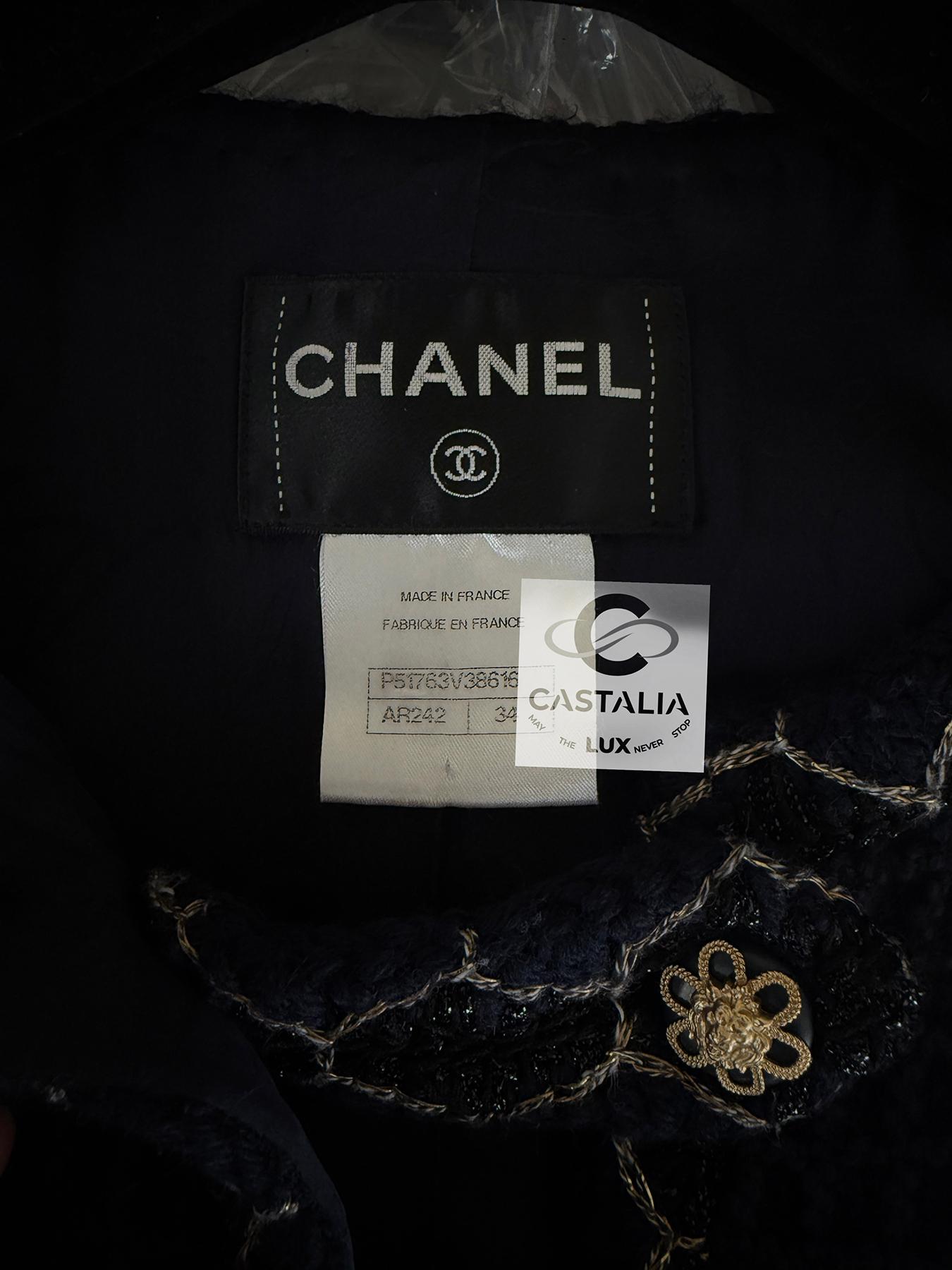 Chanel Leggendaria Parigi / Salisburgo - Giacca in tweed navy 34 FR in vendita 15