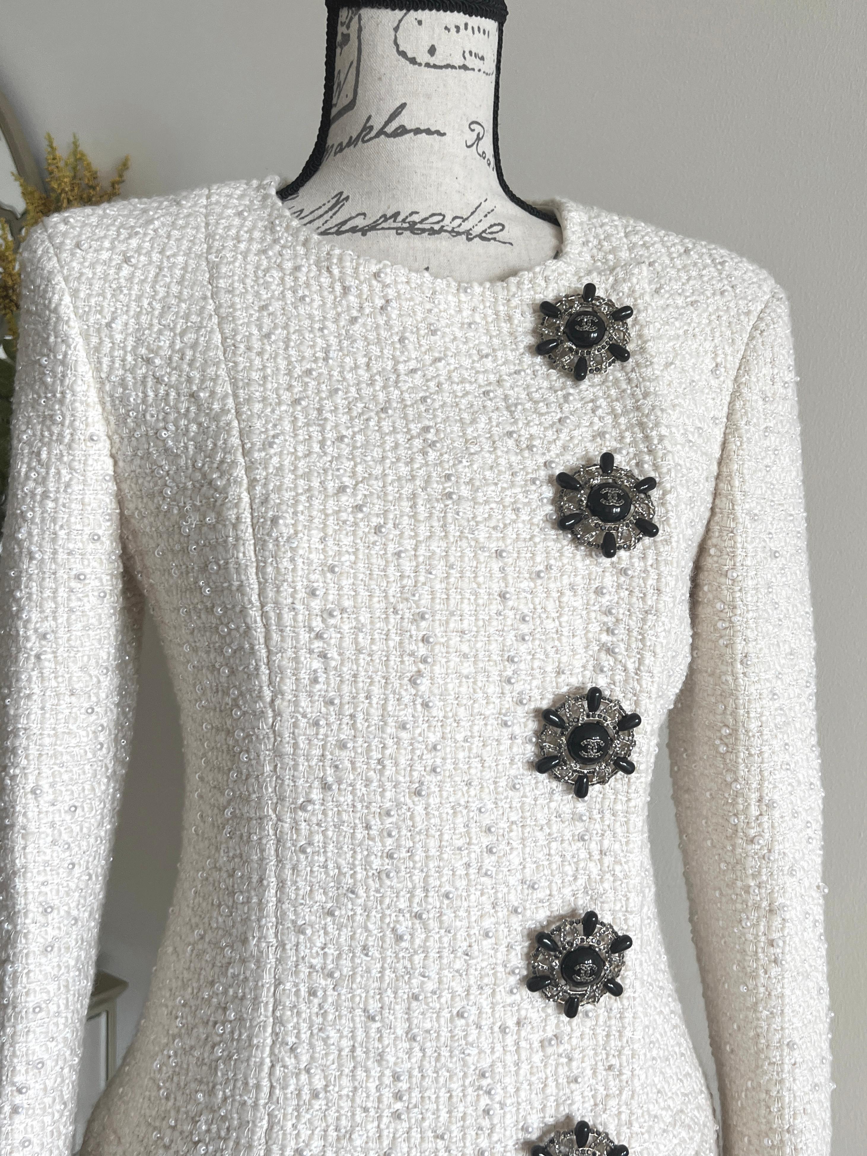 Chanel Legendary Pearl Embellished Haute Couture Jacket 3