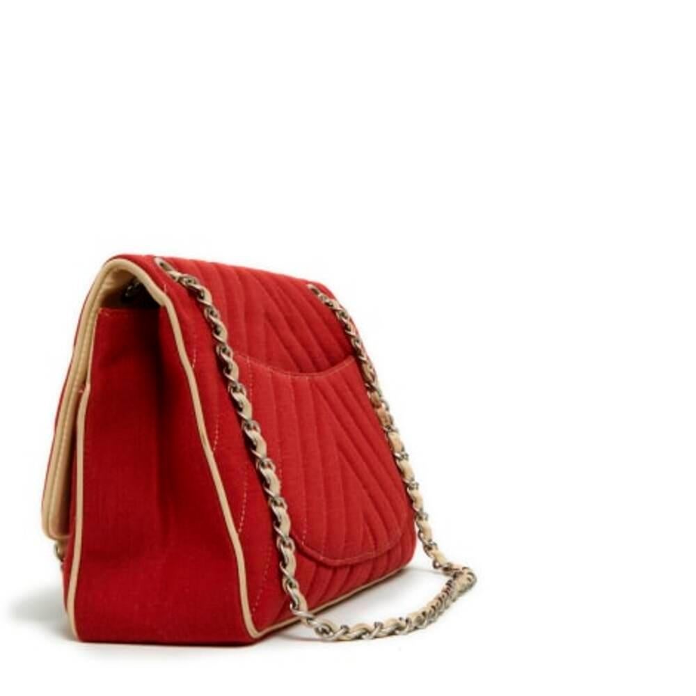 Red Chanel, Leo Chevron limited edition in red jersey For Sale