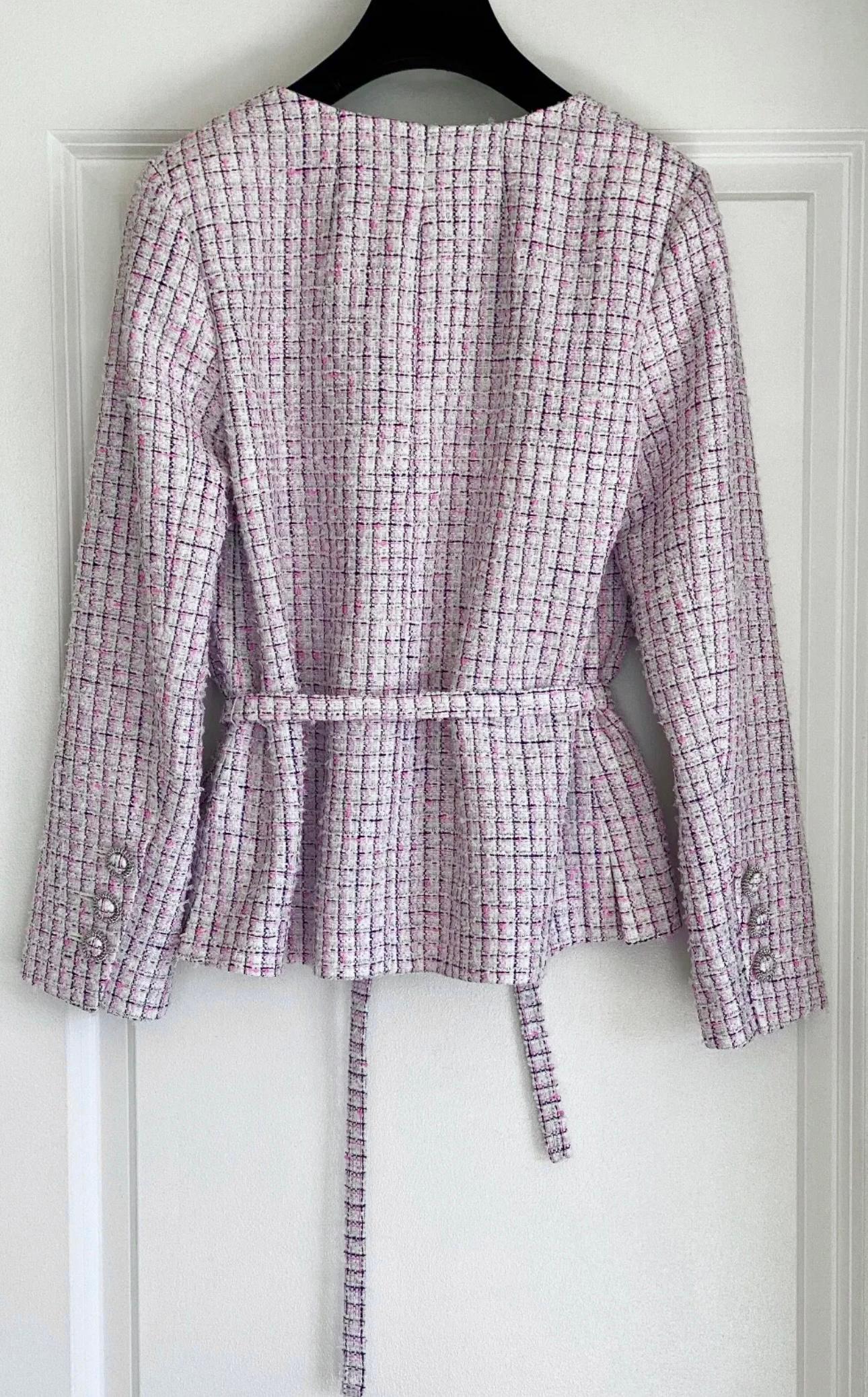 Chanel Lesage Tweed Jacket in Lilac For Sale 6