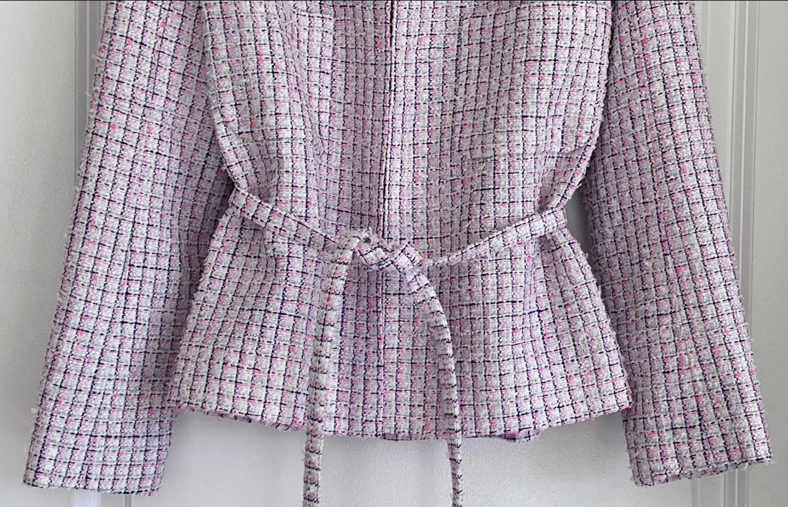 Chanel Lesage Tweed Jacket in Lilac For Sale 4