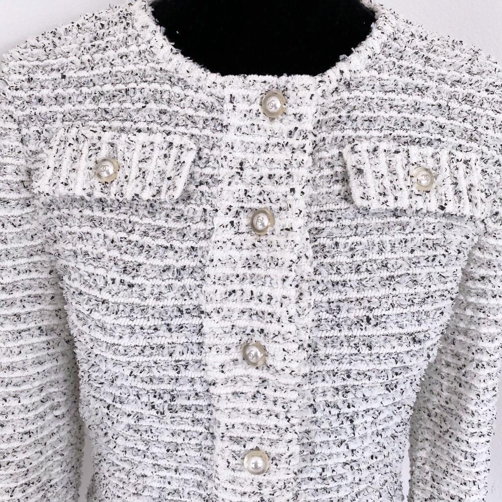 Chanel Lesage Tweed Pullover In New Condition In Dubai, AE
