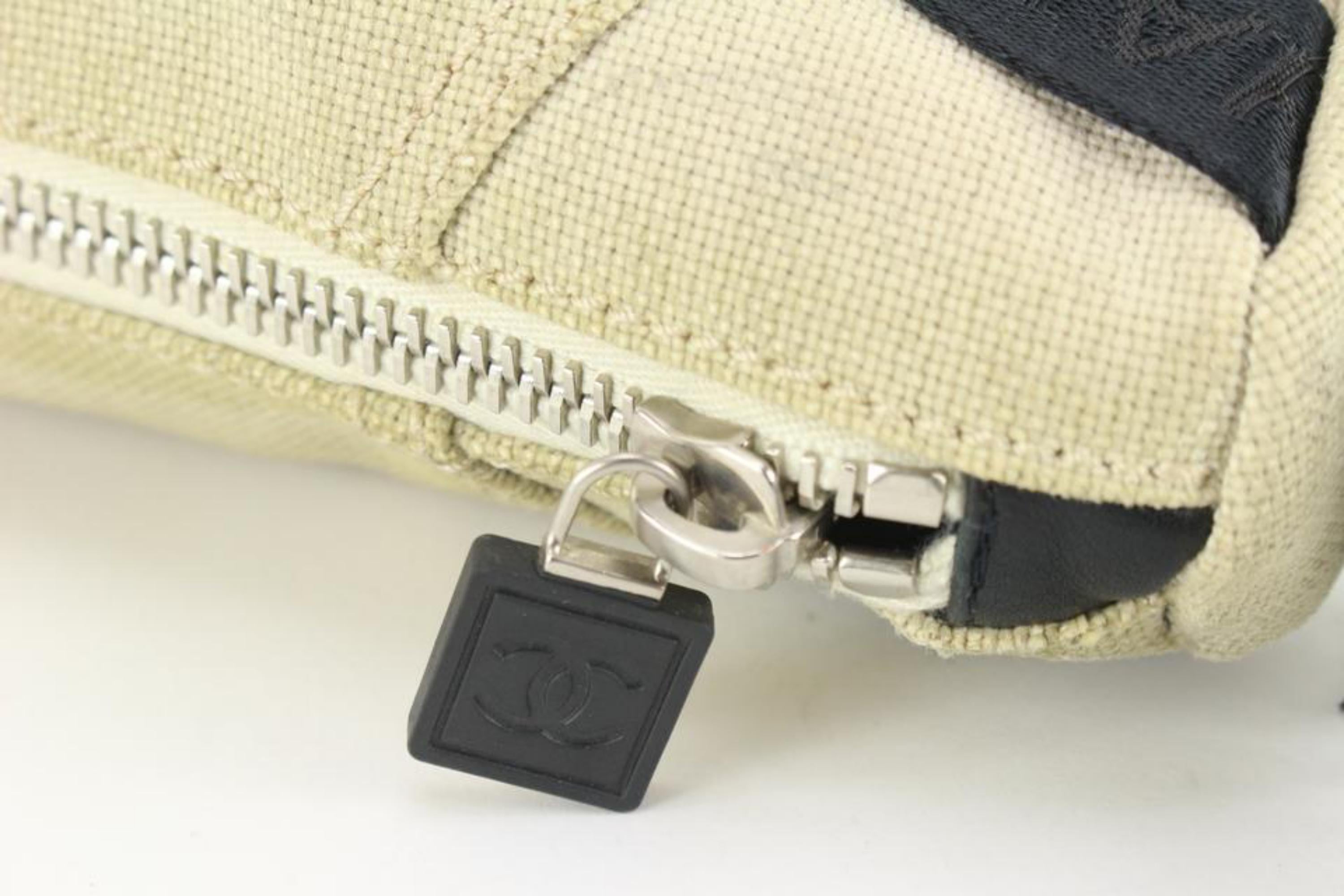 Women's Chanel Light Beige CC Sports Logo Messenger Crossbody Unisex 71cc817s For Sale