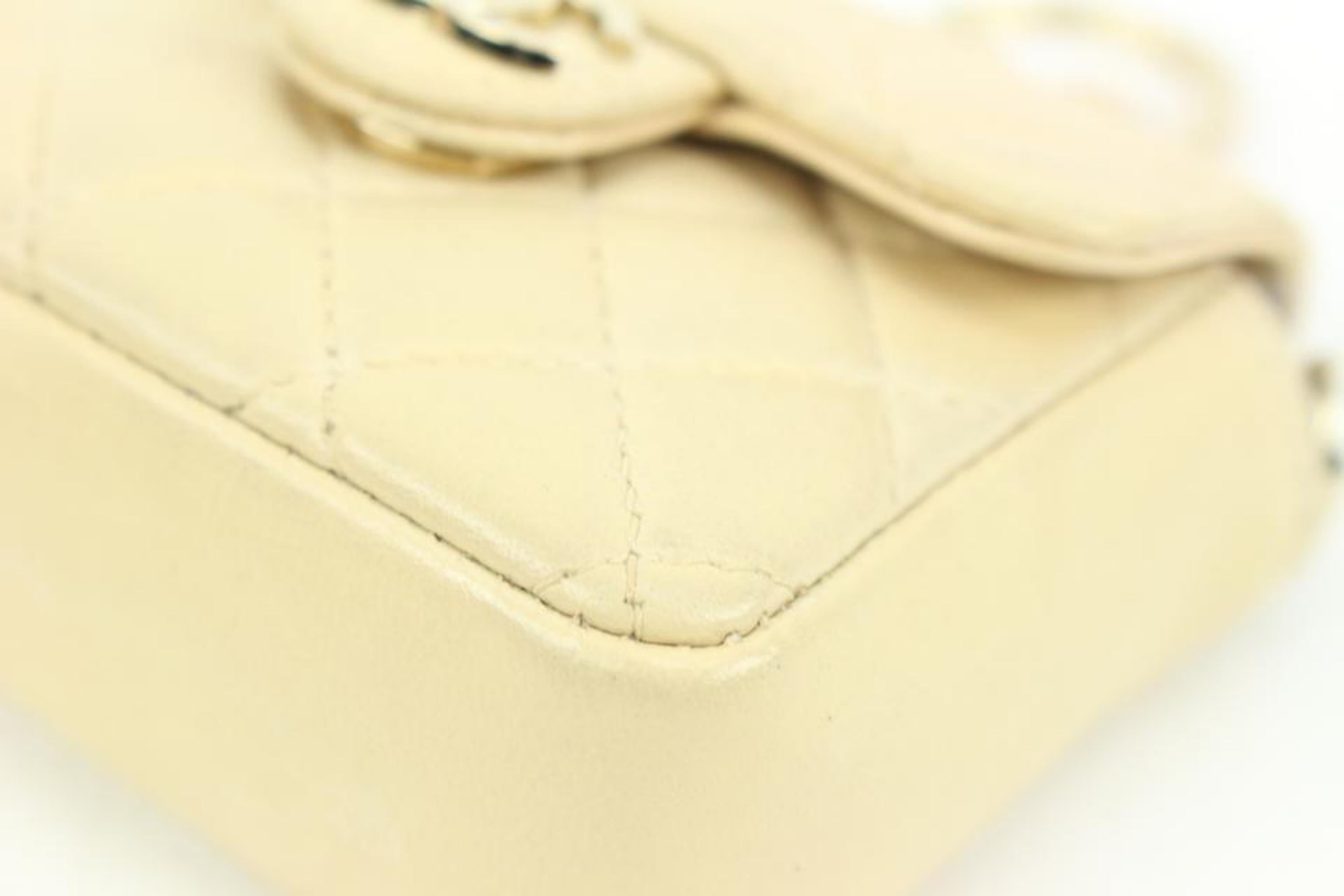 Chanel Light Beige Cream Quilted Leather Micro Flap Charm Bag Mini 48cz47 For Sale 3