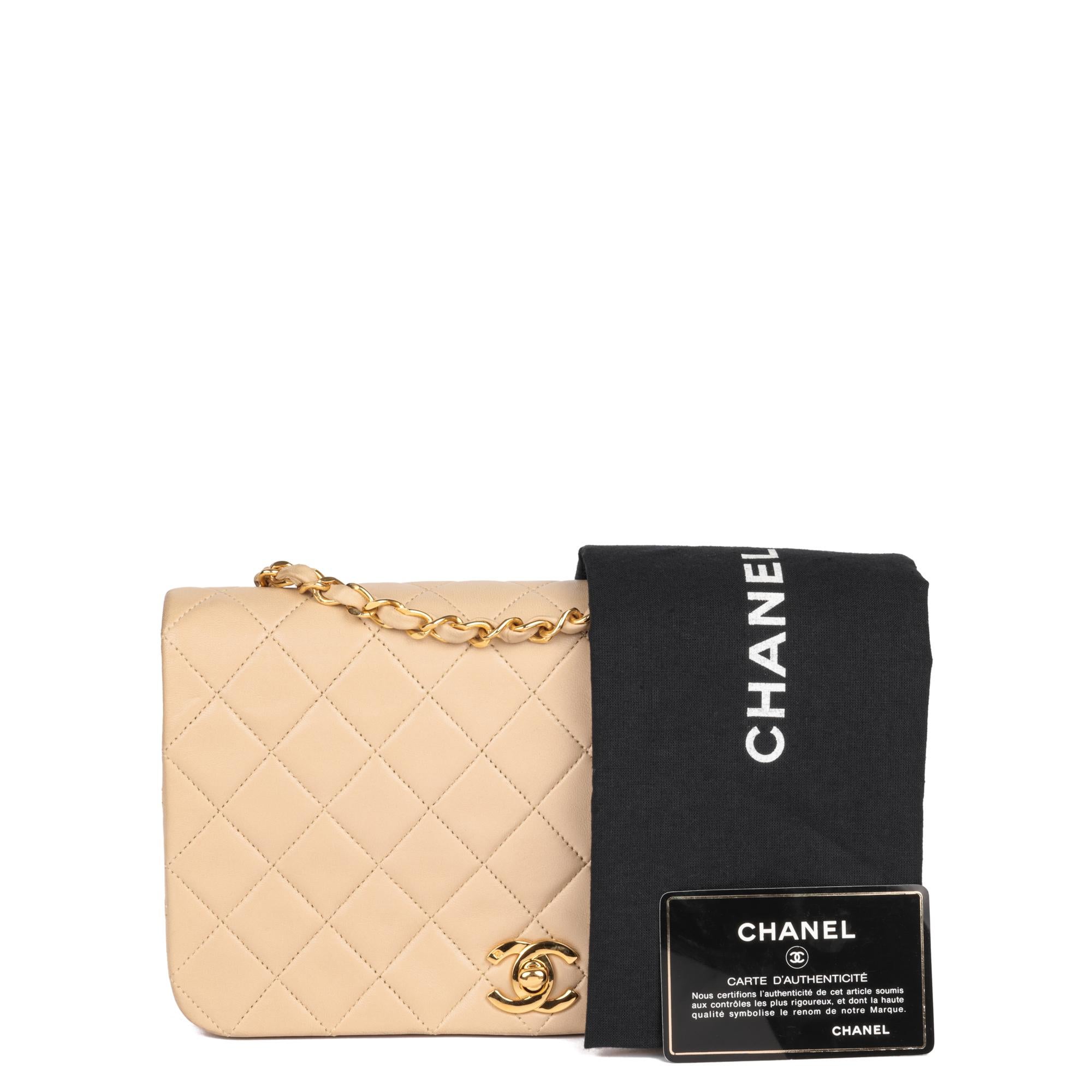 CHANEL Light Beige Quilted Lambskin Vintage Small Classic Single Full Flap Bag For Sale 8