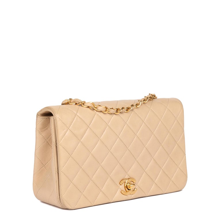 CHANEL Light Beige Quilted Lambskin Vintage Small Classic Single