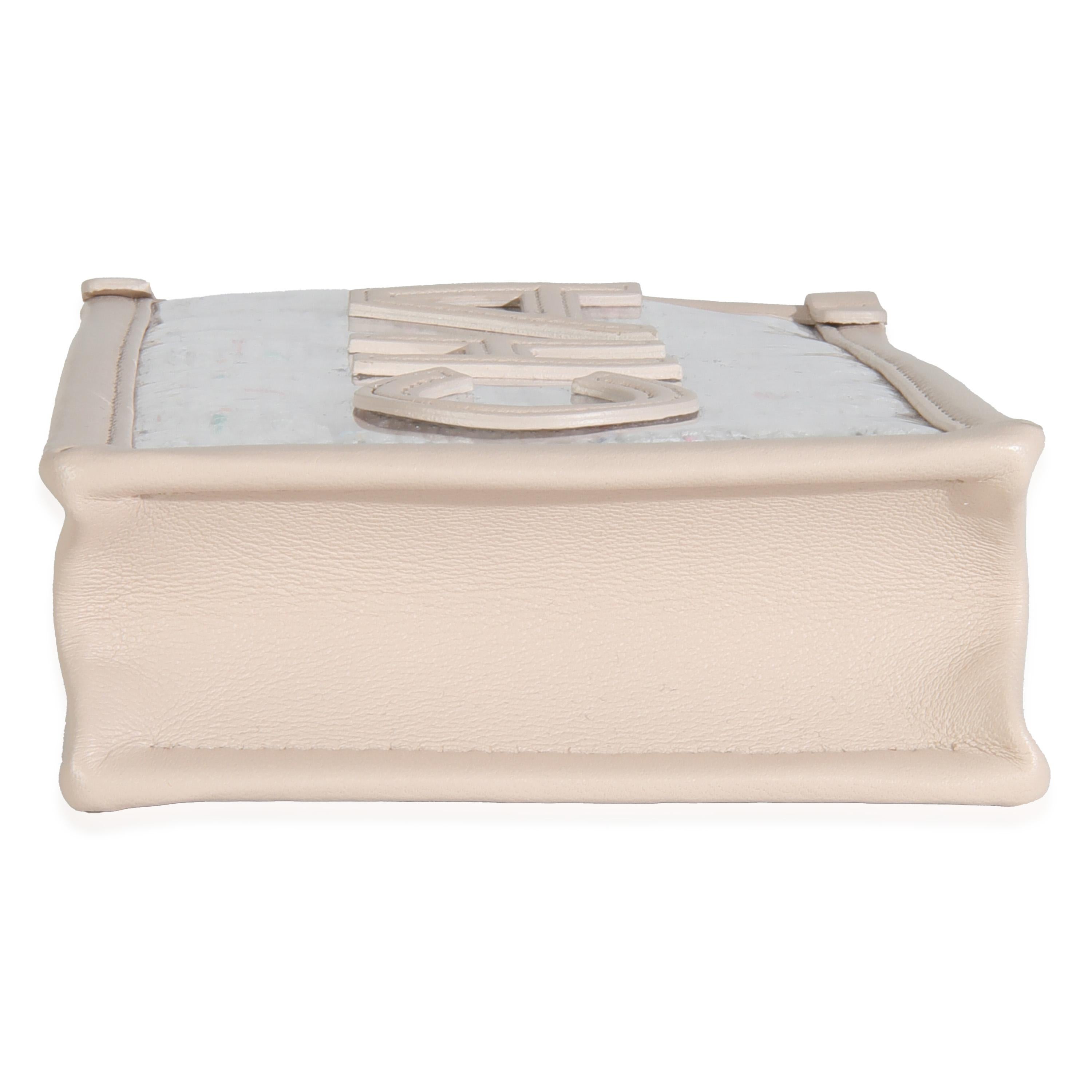 Chanel Hellbeige Tweed PVC Lammfell Clutch mit Kette im Angebot 2
