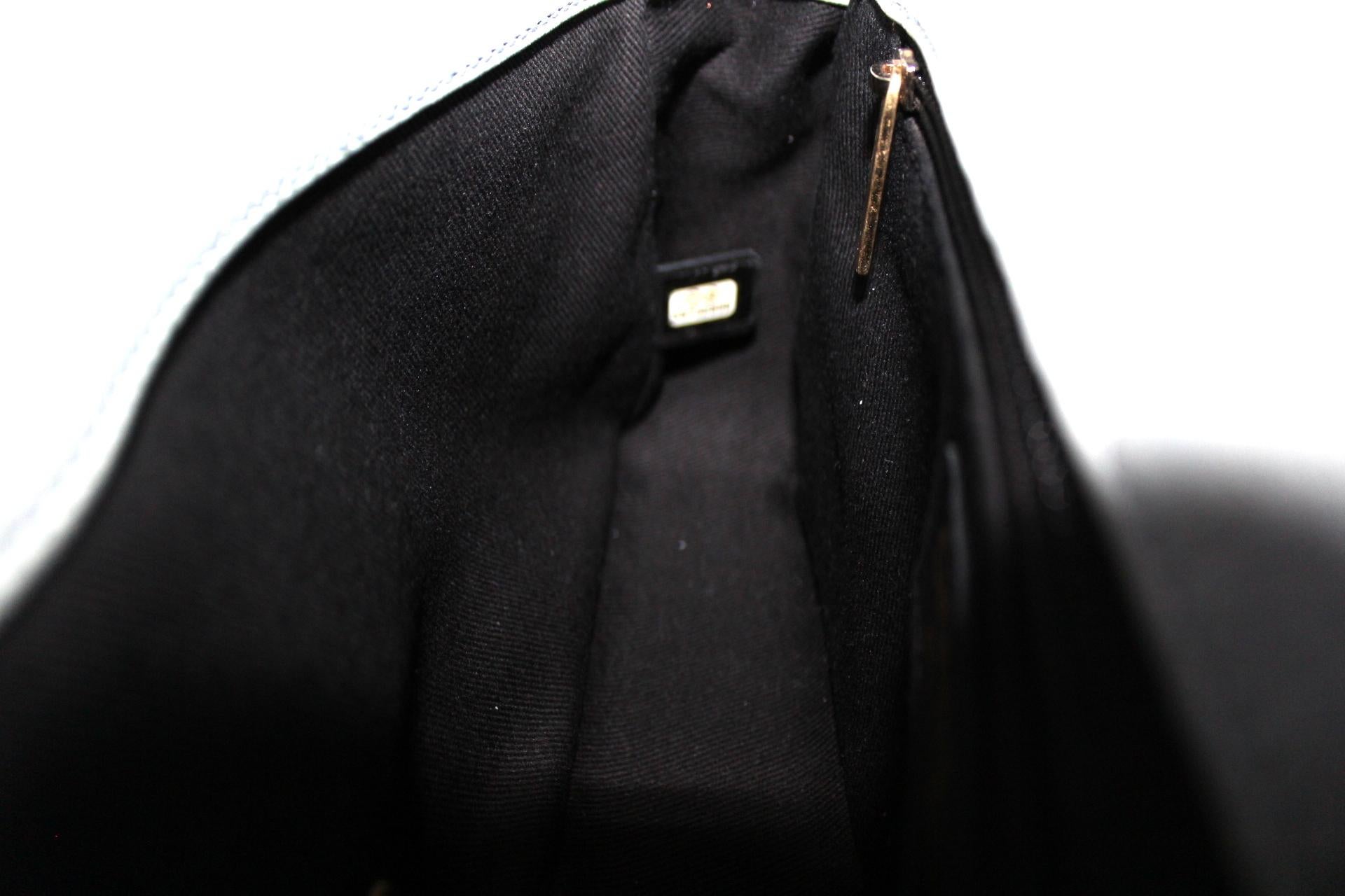 Women's Chanel Light Blu Leather Shoulder Bag 