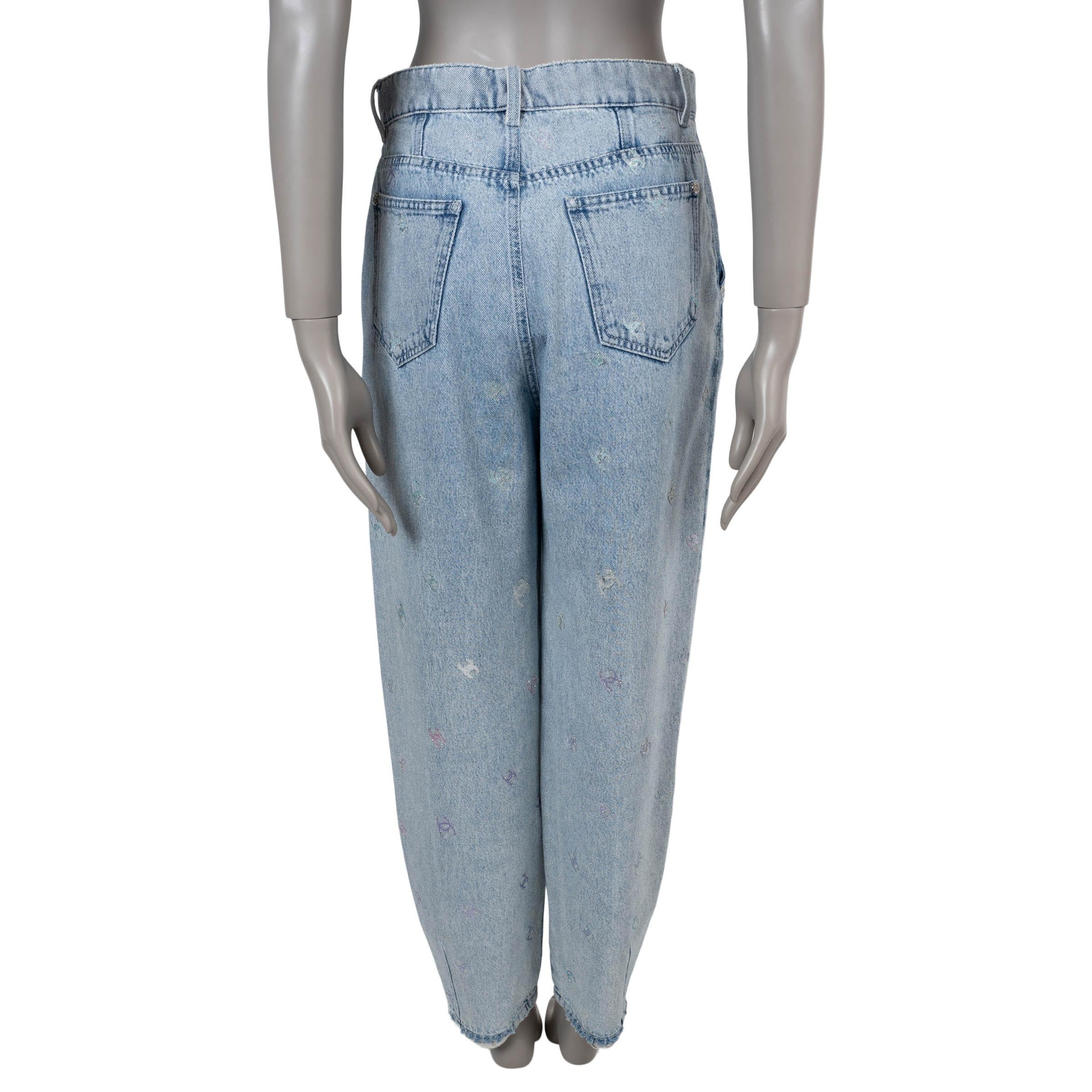 Gray CHANEL light blue cotton 21K LOGO EMBROIDERED BARREL Jeans Pants 40 M For Sale