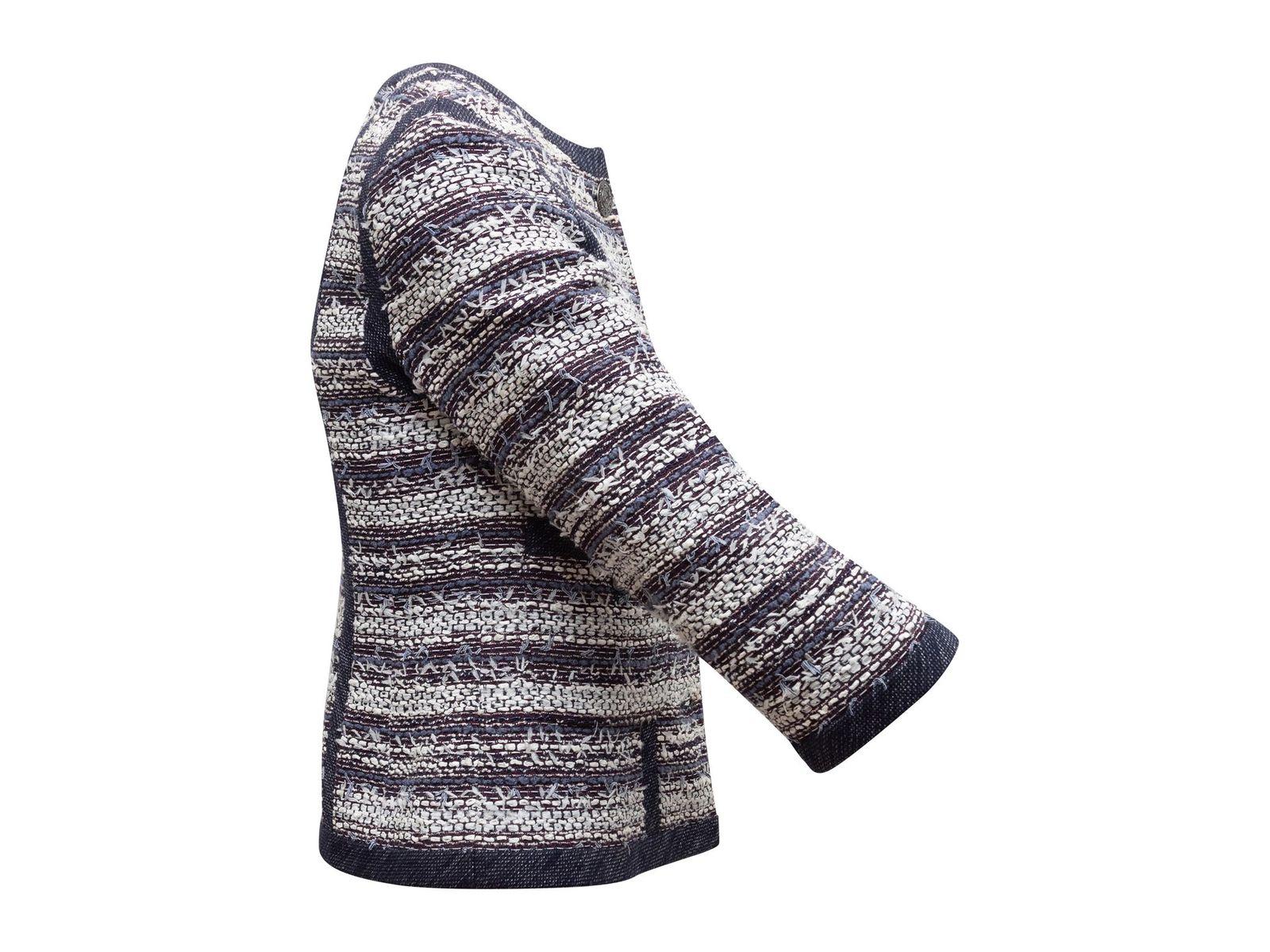 Chanel Hellblauer & mehrfarbiger gestreifter Tweed-Blazer Damen