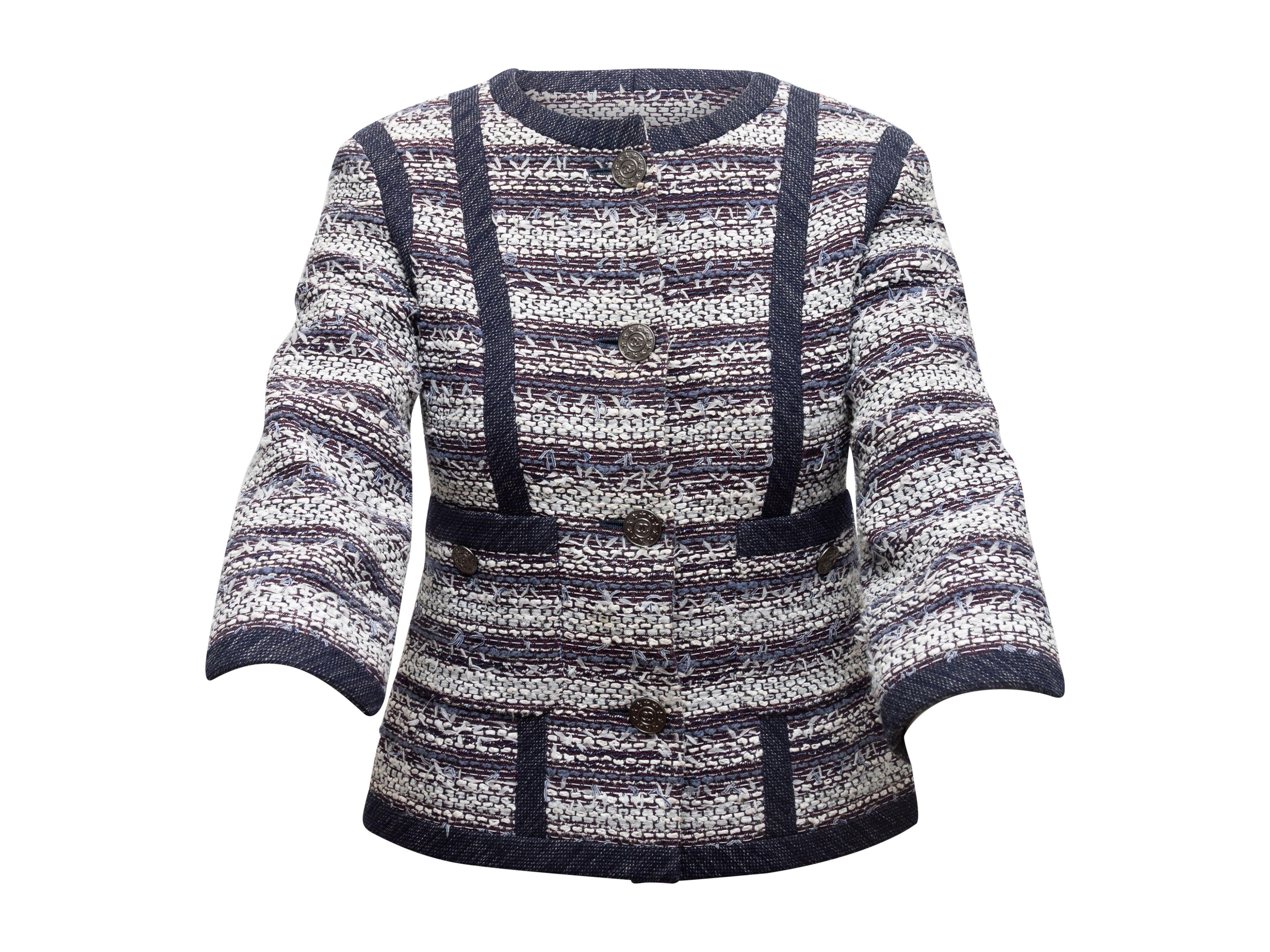 Chanel Hellblauer & mehrfarbiger gestreifter Tweed-Blazer 4