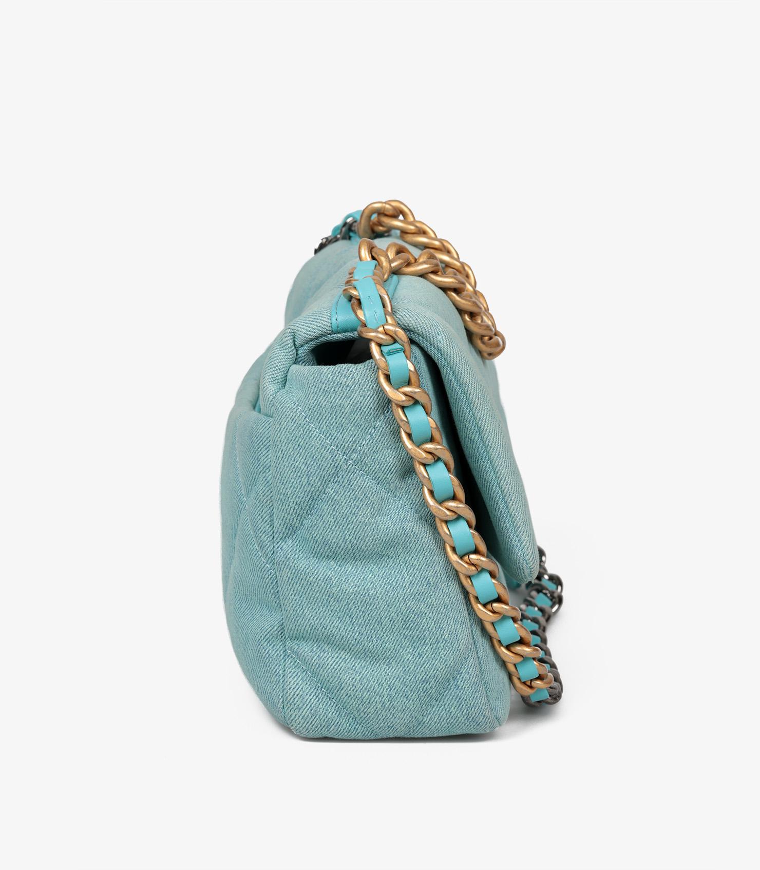 Chanel Light Blue Quilted Denim & Turquoise Lambskin Leather Small 19 Flap Bag In Excellent Condition For Sale In Bishop's Stortford, Hertfordshire