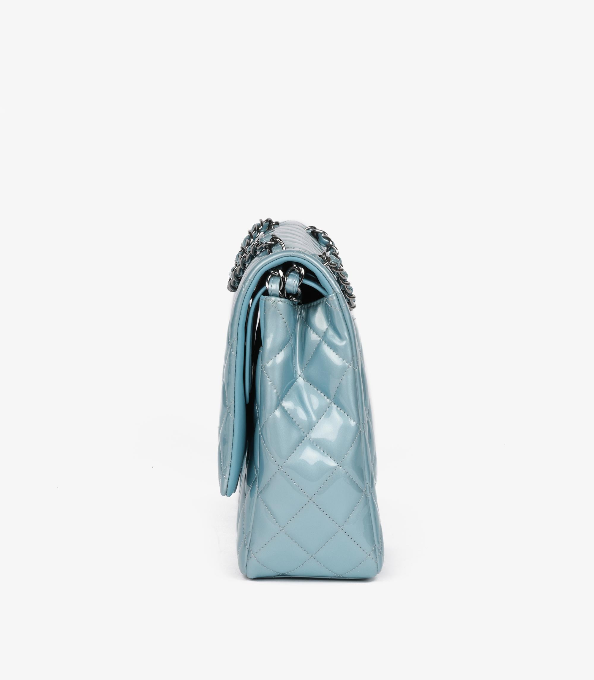 Chanel  Light Blue Quilted Patent Leather Maxi Classic Double Flap Bag in vendita 2