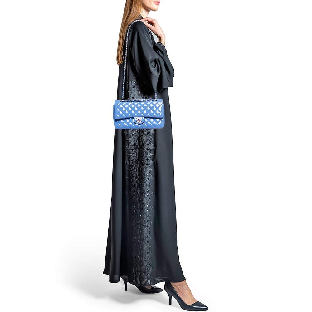 Chanel Light Blue Quilted Patent Leather Medium Classic Double Flap Bag In Excellent Condition In Dubai, Al Qouz 2