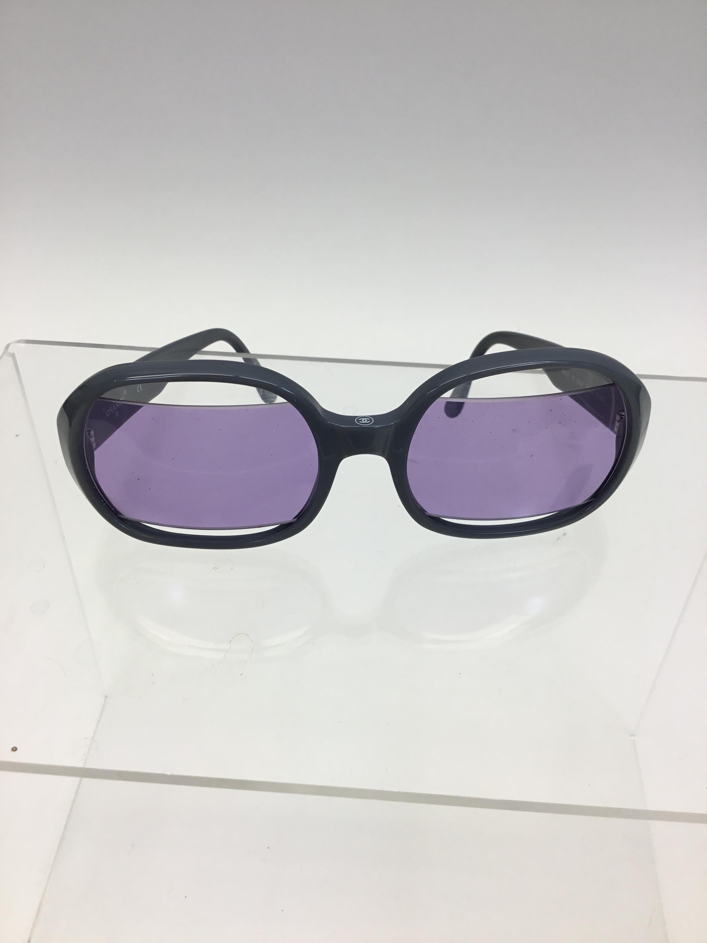Chanel Light Blue Sunglasses with Purple Lenses
$250
Made in Italy
6” across
4.5” back
Comes with case