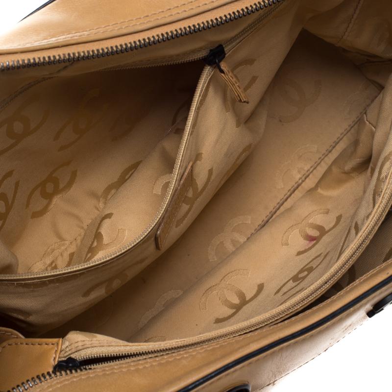 Chanel Light Brown Leather Resin Chain Medium Vintage Shoulder Bag 1