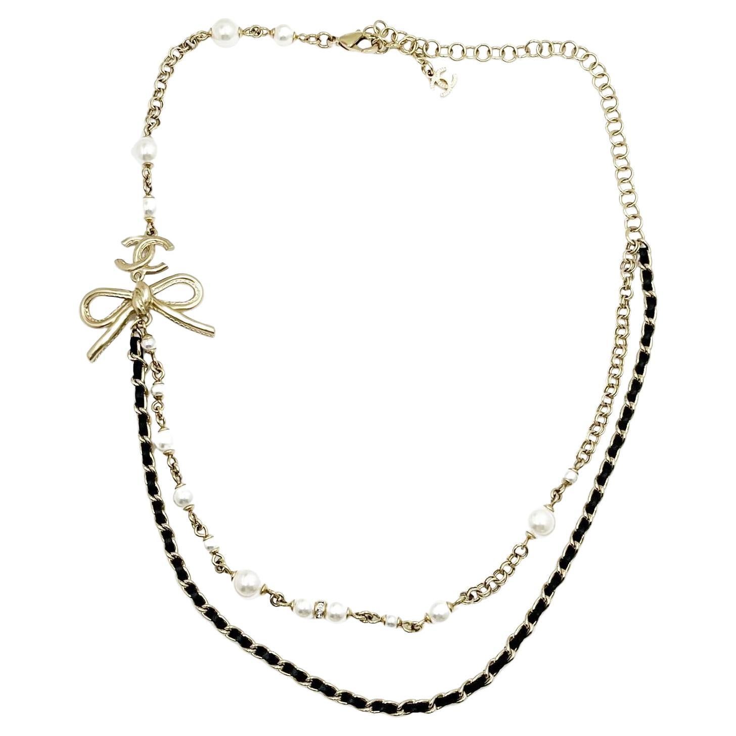 Chanel Light Gold CC Ribbon Bow Pearl Leather Chain Short Necklace For Sale