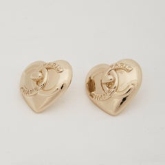 Chanel Light Gold Heart CC Turnlock Earring Large (2022)