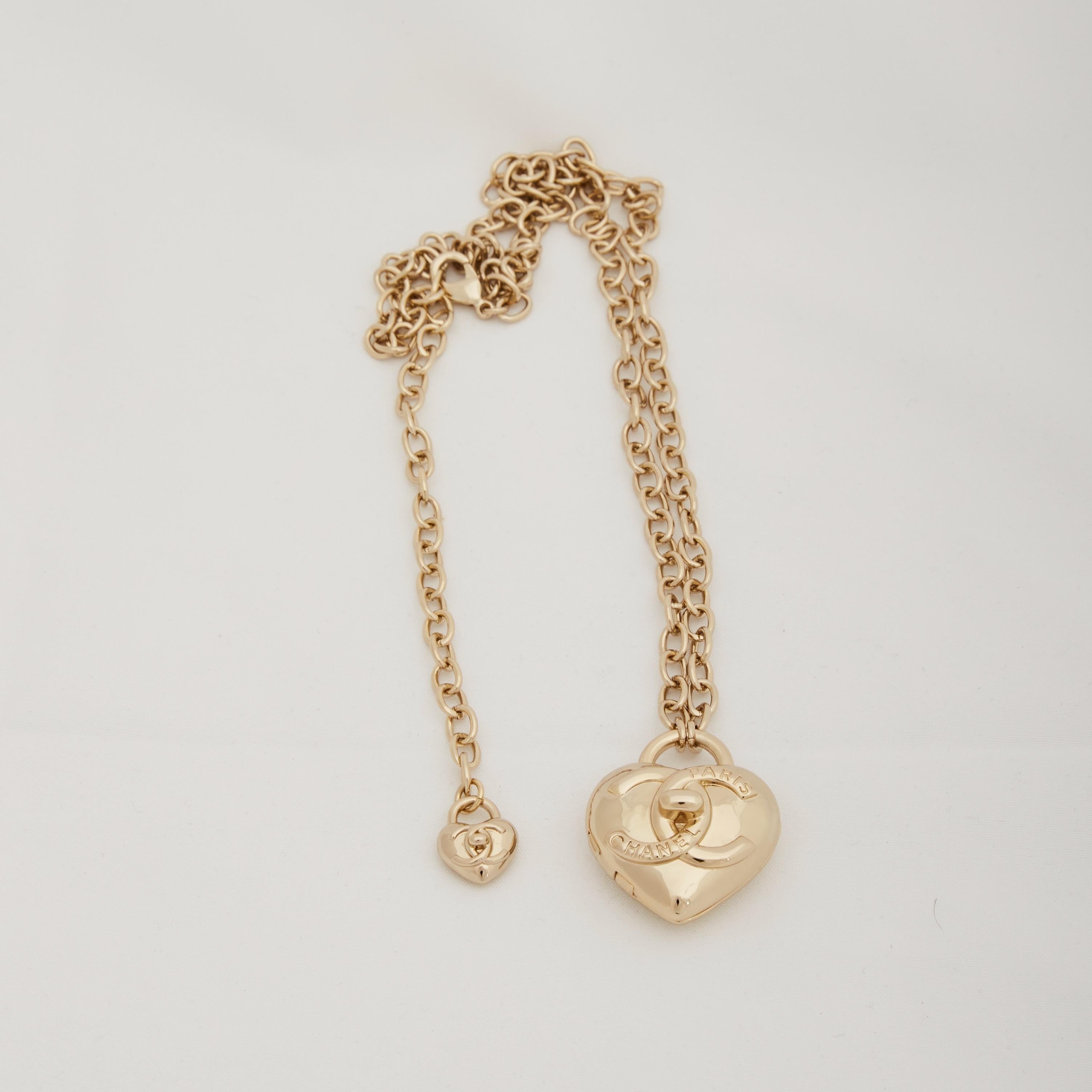 Women's Chanel Light Gold Heart Locket Necklace 2022