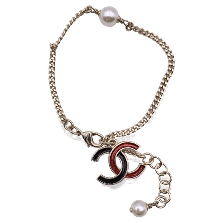Chanel Chain Bracelets - 65 For Sale at 1stDibs  chanel leather chain  bracelet, chanel bracelet 2019, chanel cc bracelet