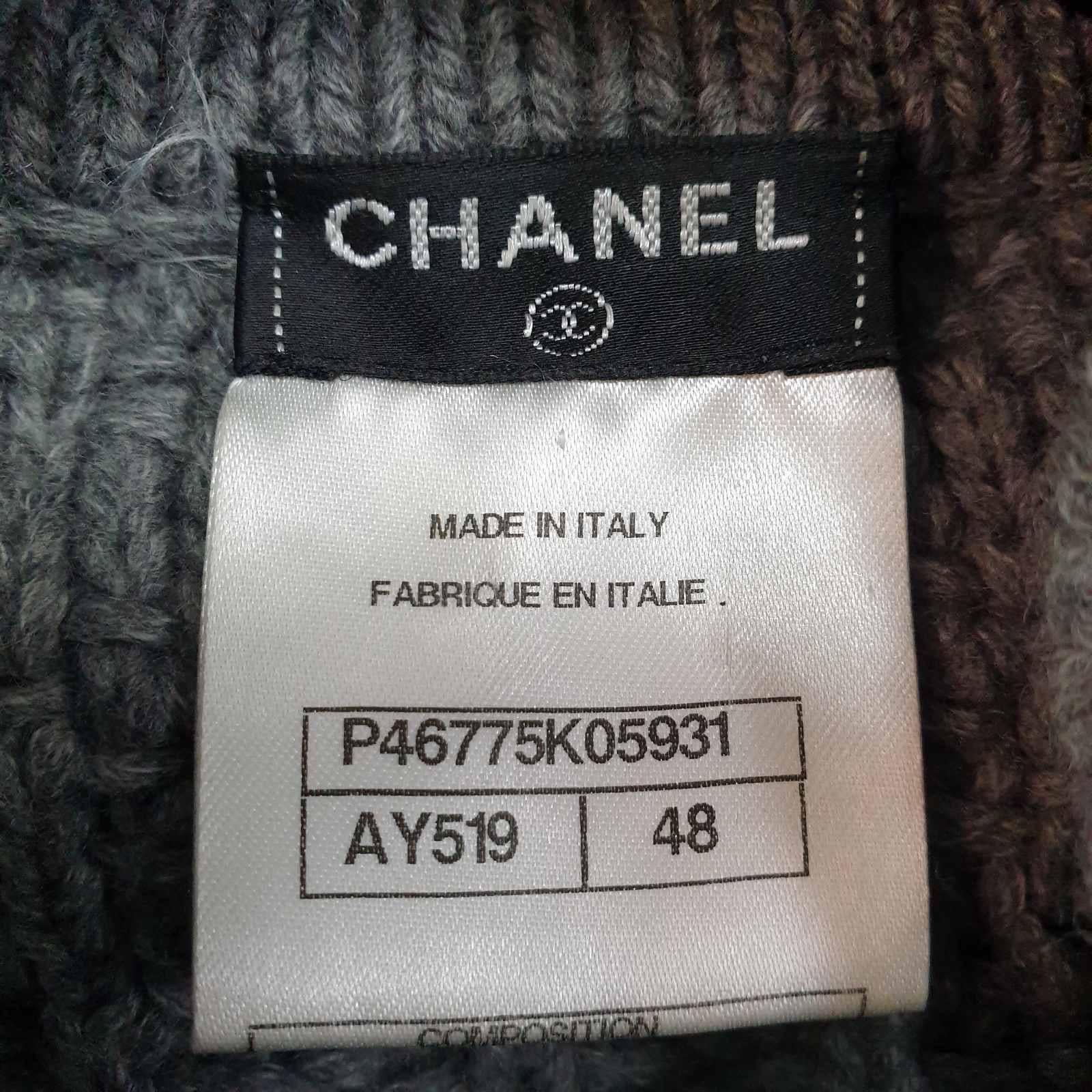 Chanel Light Gray Long Sleeve Coat For Sale 1