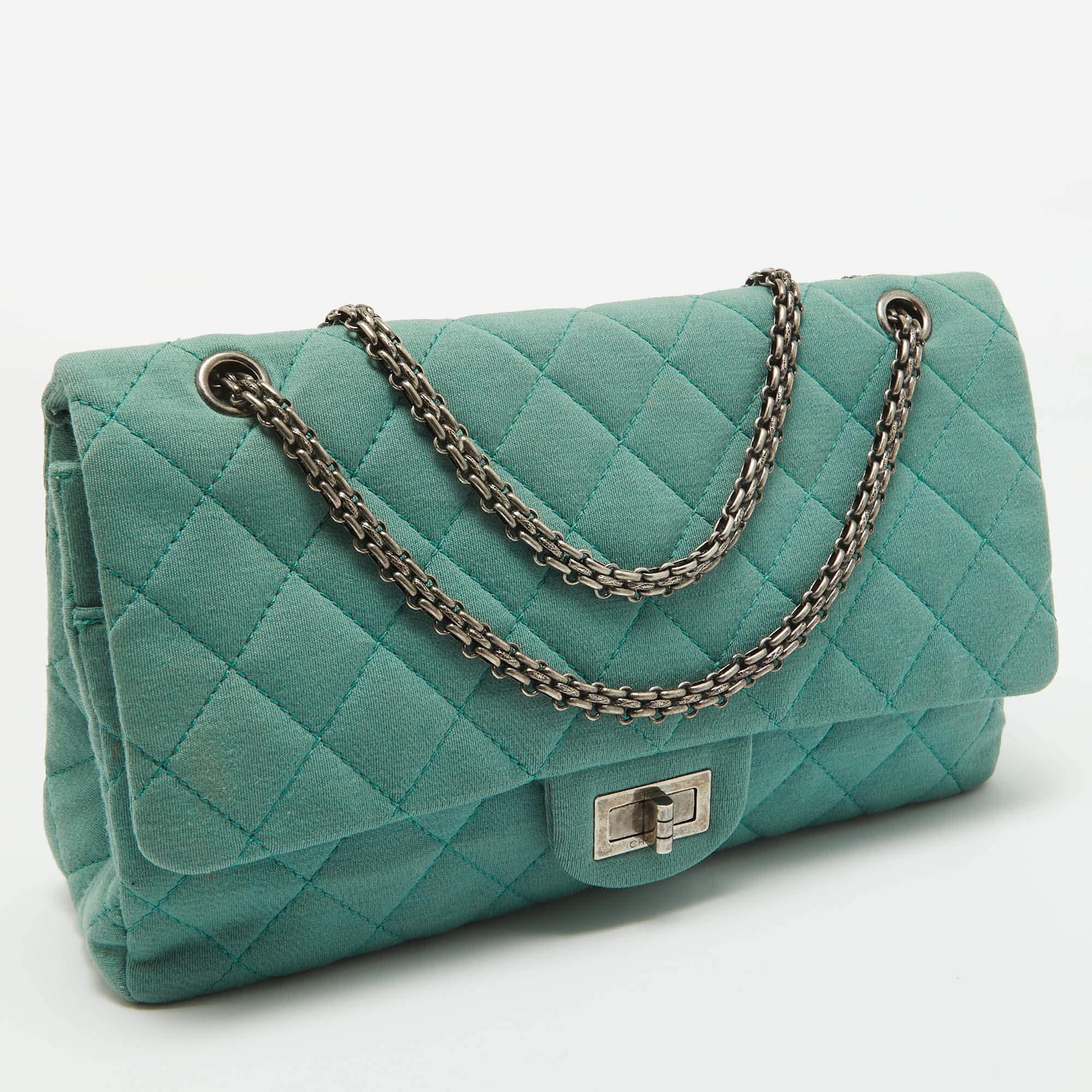 Chanel Light Green Jersey Classic 227 Reissue 2.55 Flap Bag In Good Condition For Sale In Dubai, Al Qouz 2