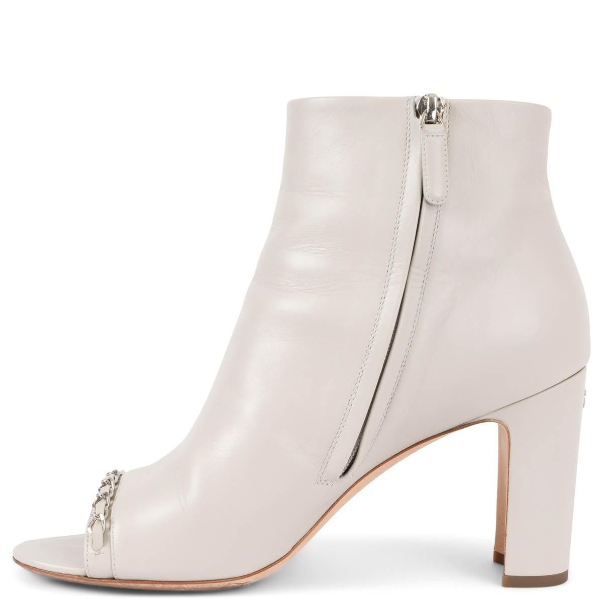 Beige CHANEL light grey leather 16C SEOUL CHAIN TRIM OPEN TOE Boots Shoes 41 fit 40 For Sale