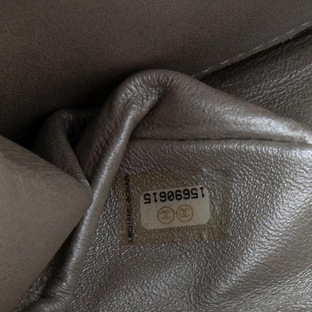 Chanel Hellgrau Gestepptes Leder Reissue 2.55 Klassisch 226 Klappe Tasche 5
