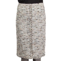 CHANEL Hellgrauer Bleistiftrock aus Seidenmischung BOUCLE TWEED 36 XS