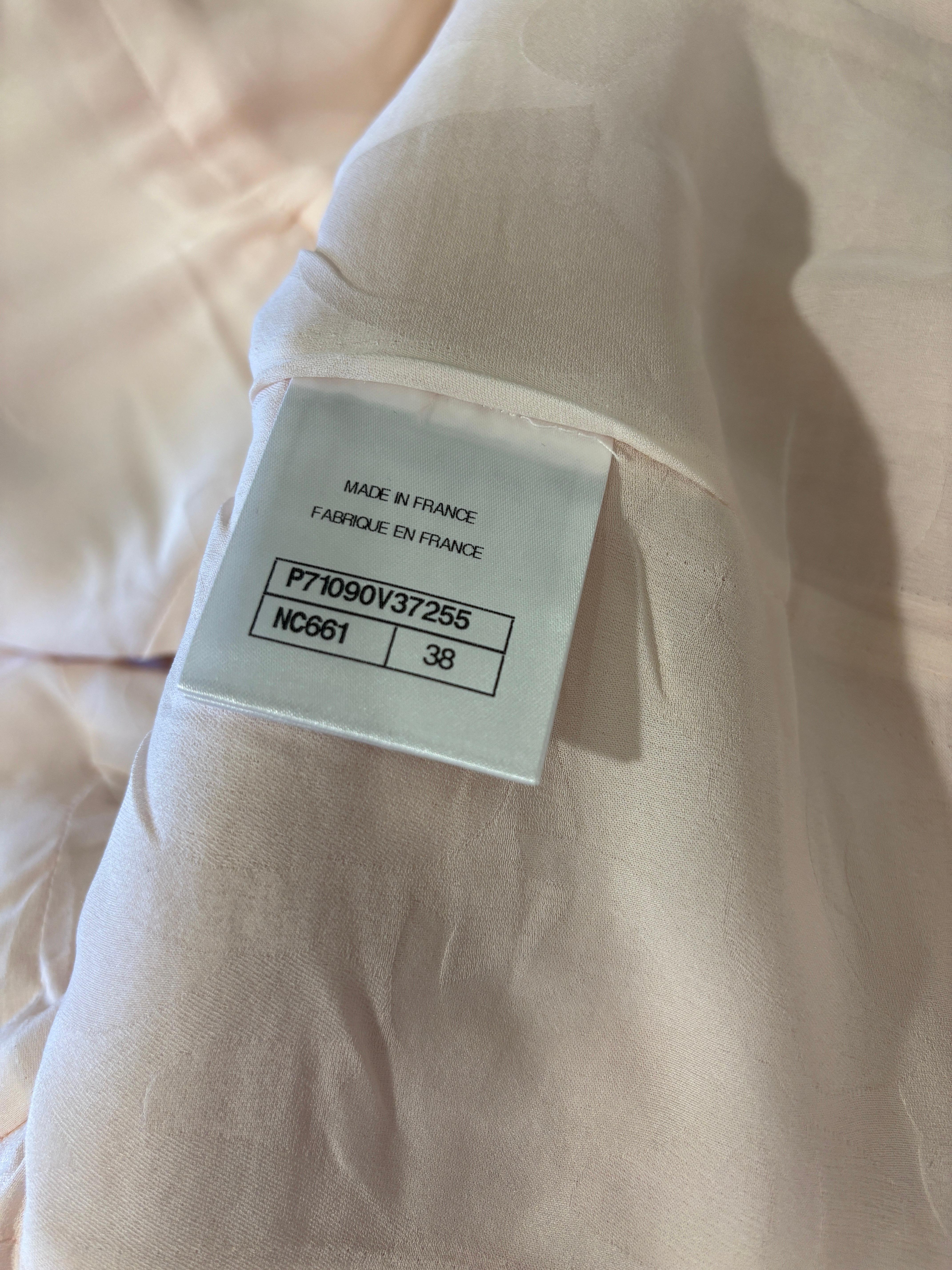 Chanel Blazer rose clair/Taille 38/Nouveau avec étiquettes/Automne 2021 en vente 1