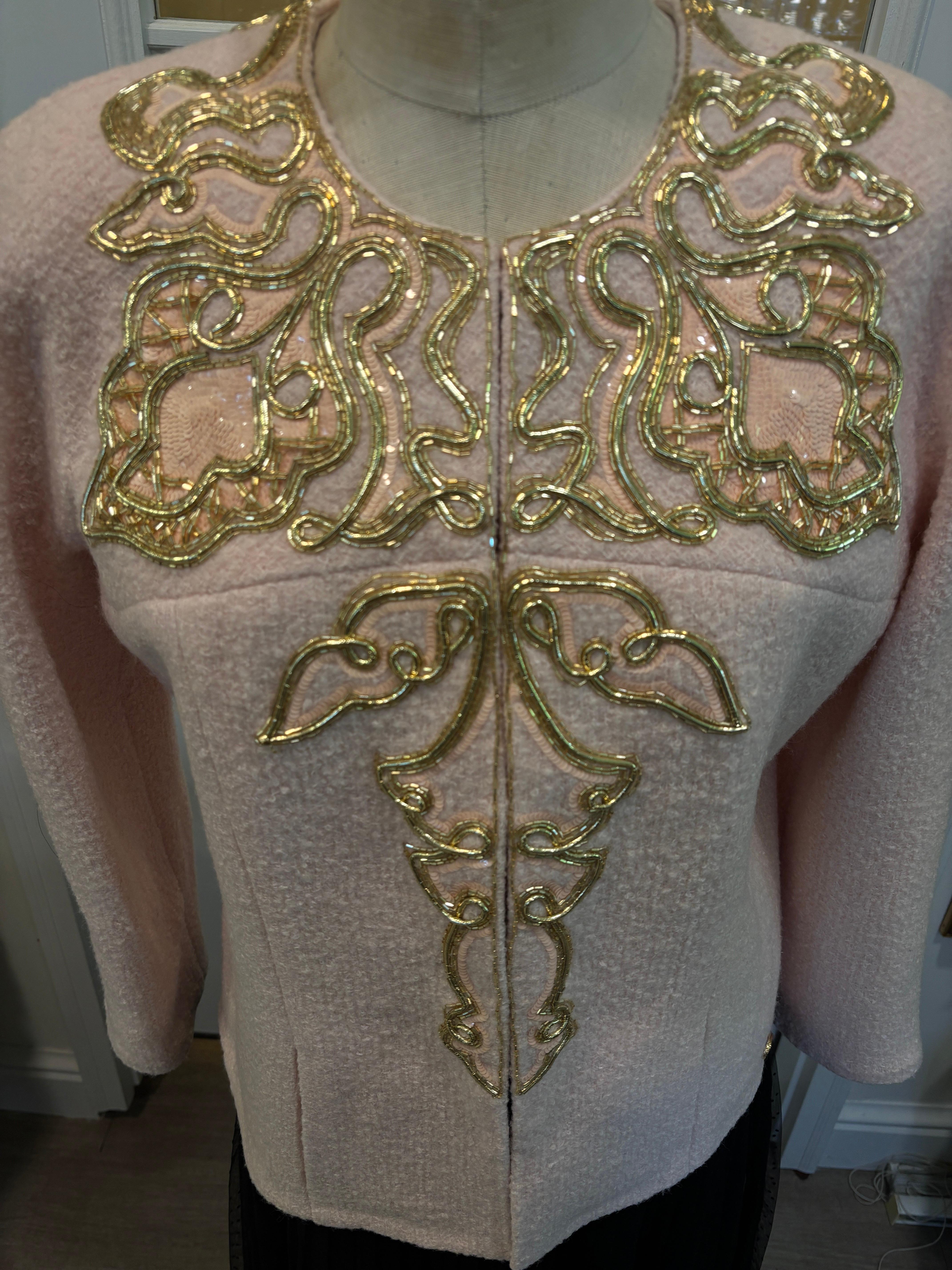 Chanel Blazer rose clair/Taille 38/Nouveau avec étiquettes/Automne 2021 en vente 3