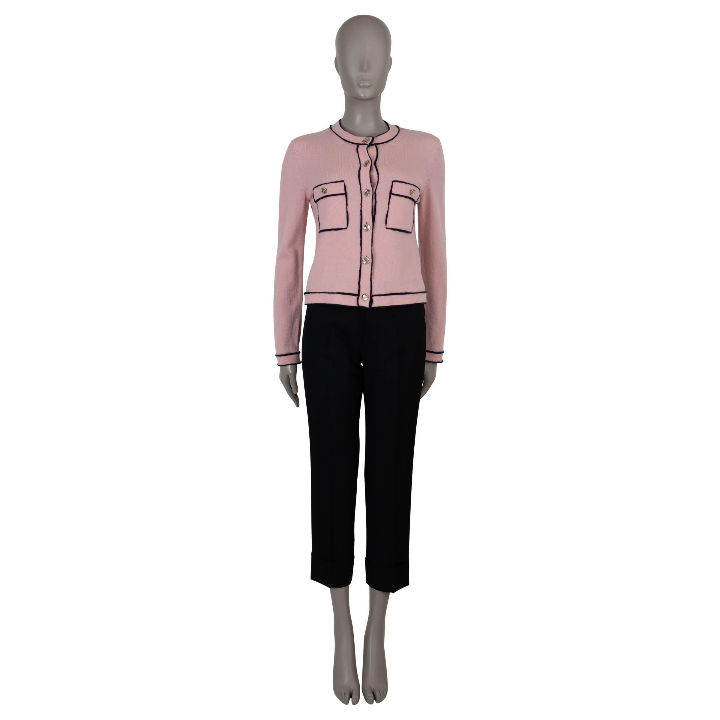 De las mujeres CHANEL rosa claro cachemira 21S CONTRASTE TRIM Cárdigan Jersey 38 S en venta