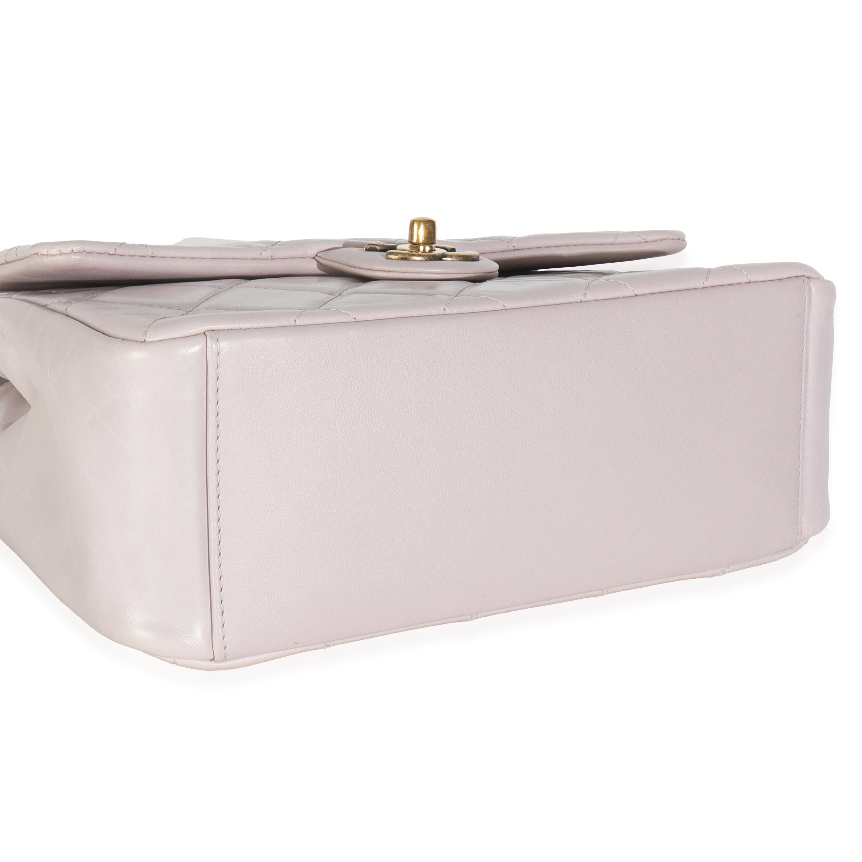 Chanel Light Pink Quilted Glazed Calfskin Medium Gold Bar Top Handle Flap Bag Pour femmes en vente