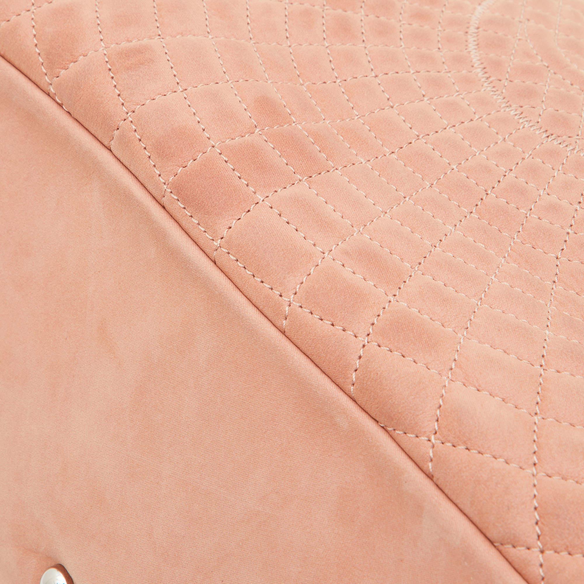 Chanel Light Pink Quilted Iridescent Leather Large Sea Hit Tote 8
