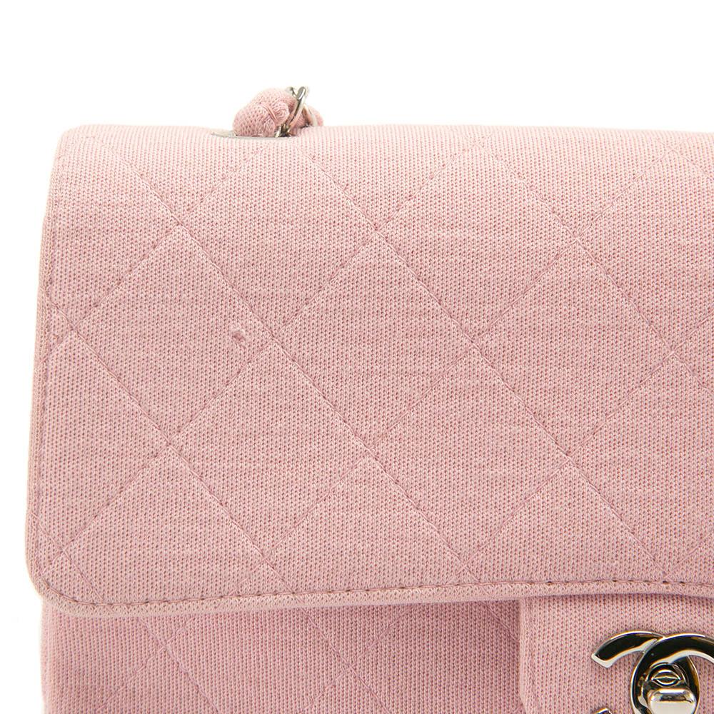 Chanel Light Pink Quilted Jersey Medium Vintage Classic Single Flap Bag In Good Condition In Dubai, Al Qouz 2